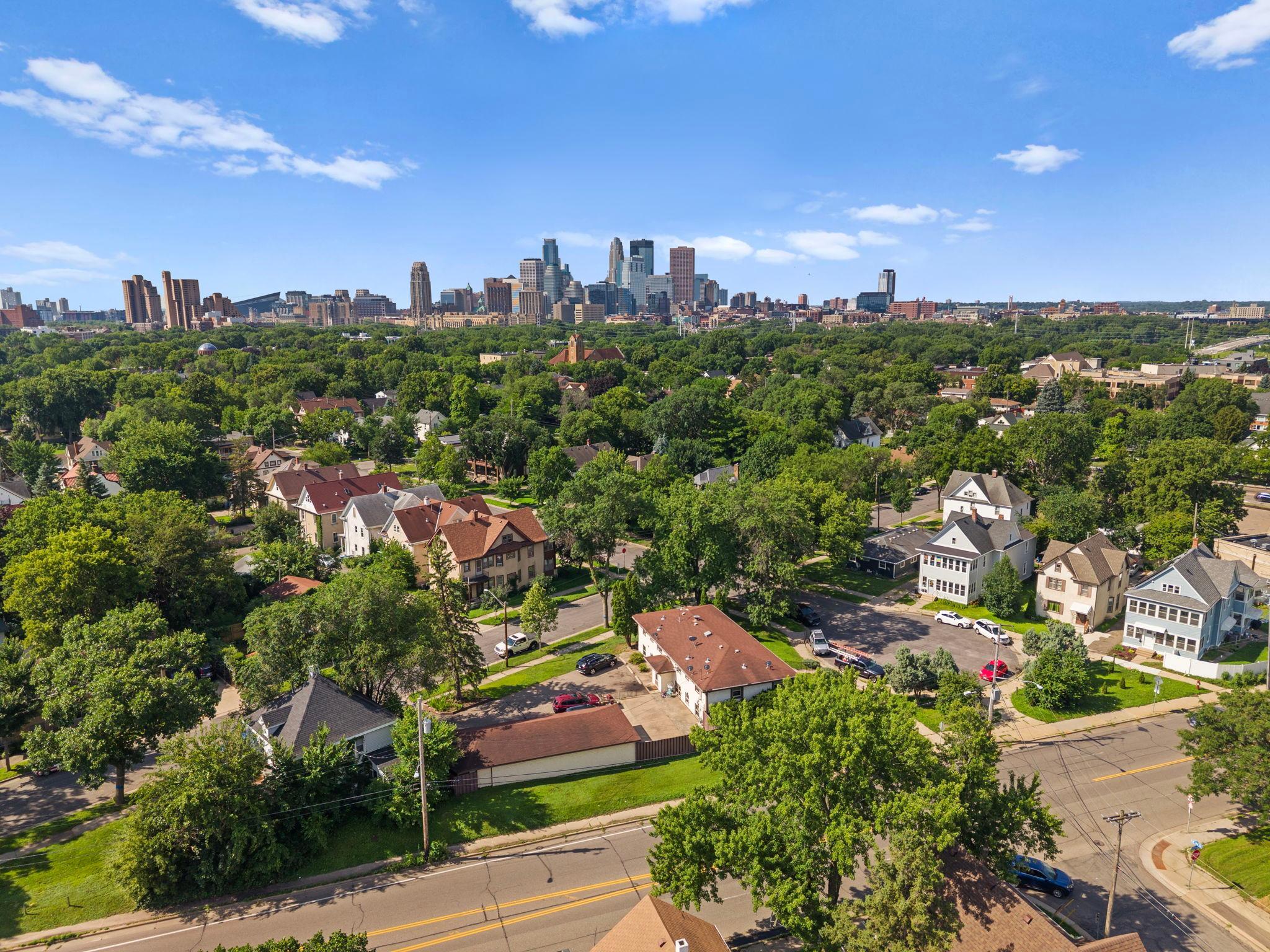 View of Residential Income at 901 4th Street, Minneapolis MN 55413, Minneapolis (38 of 44) - Mike Wilen | Minnesota Team Real Estate