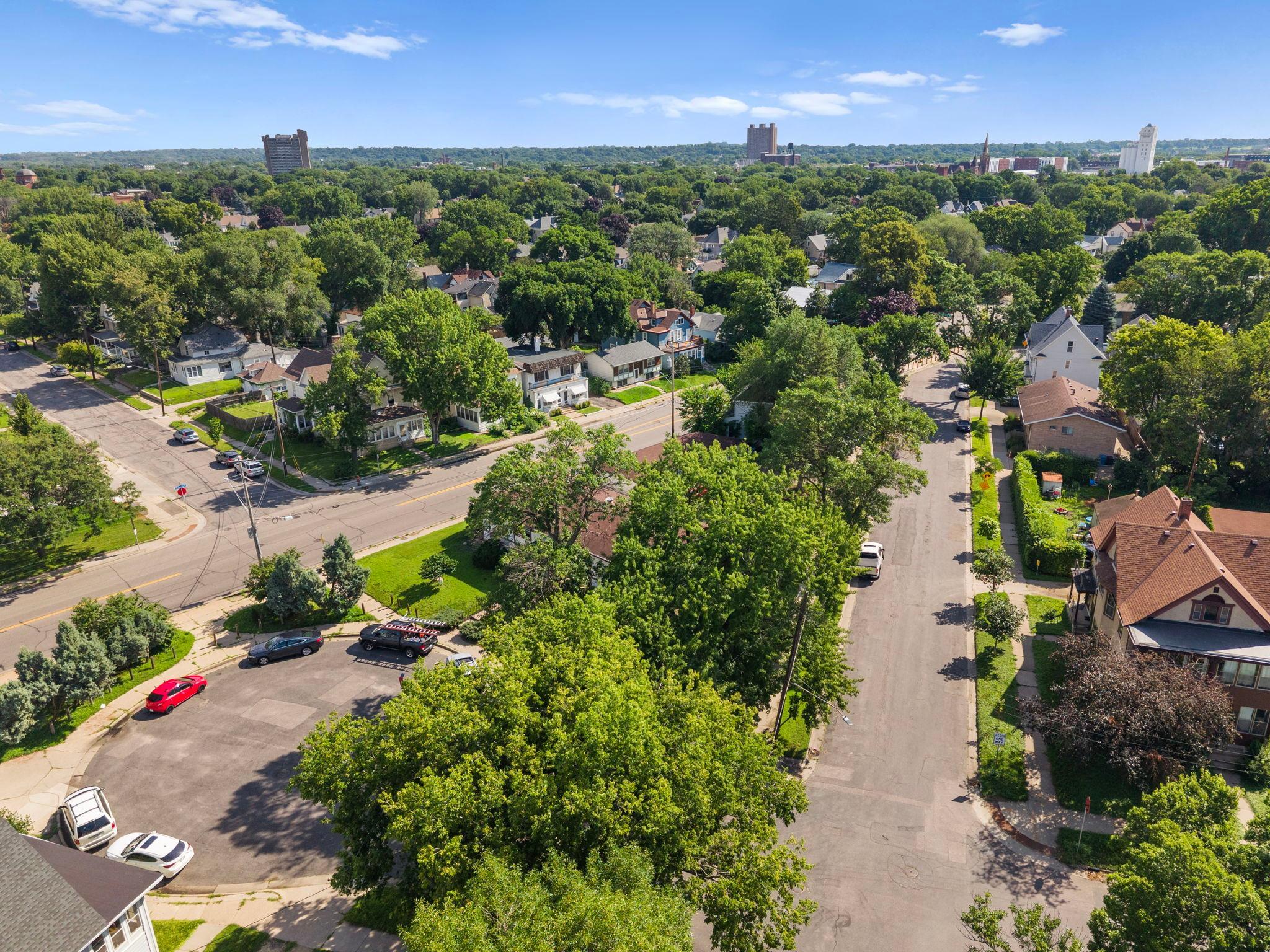 View of Residential Income at 901 4th Street, Minneapolis MN 55413, Minneapolis (33 of 44) - Mike Wilen | Minnesota Team Real Estate