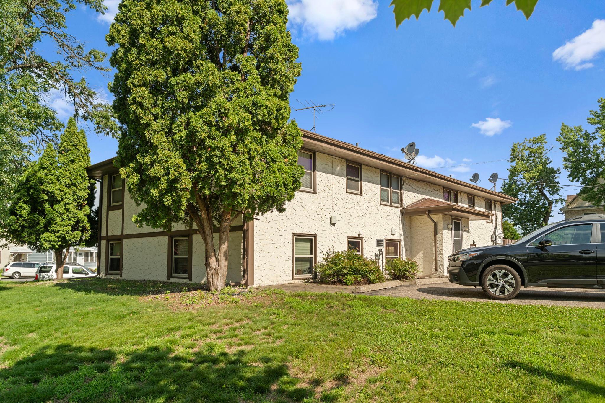 View of Residential Income at 901 4th Street, Minneapolis MN 55413, Minneapolis (23 of 44) - Mike Wilen | Minnesota Team Real Estate