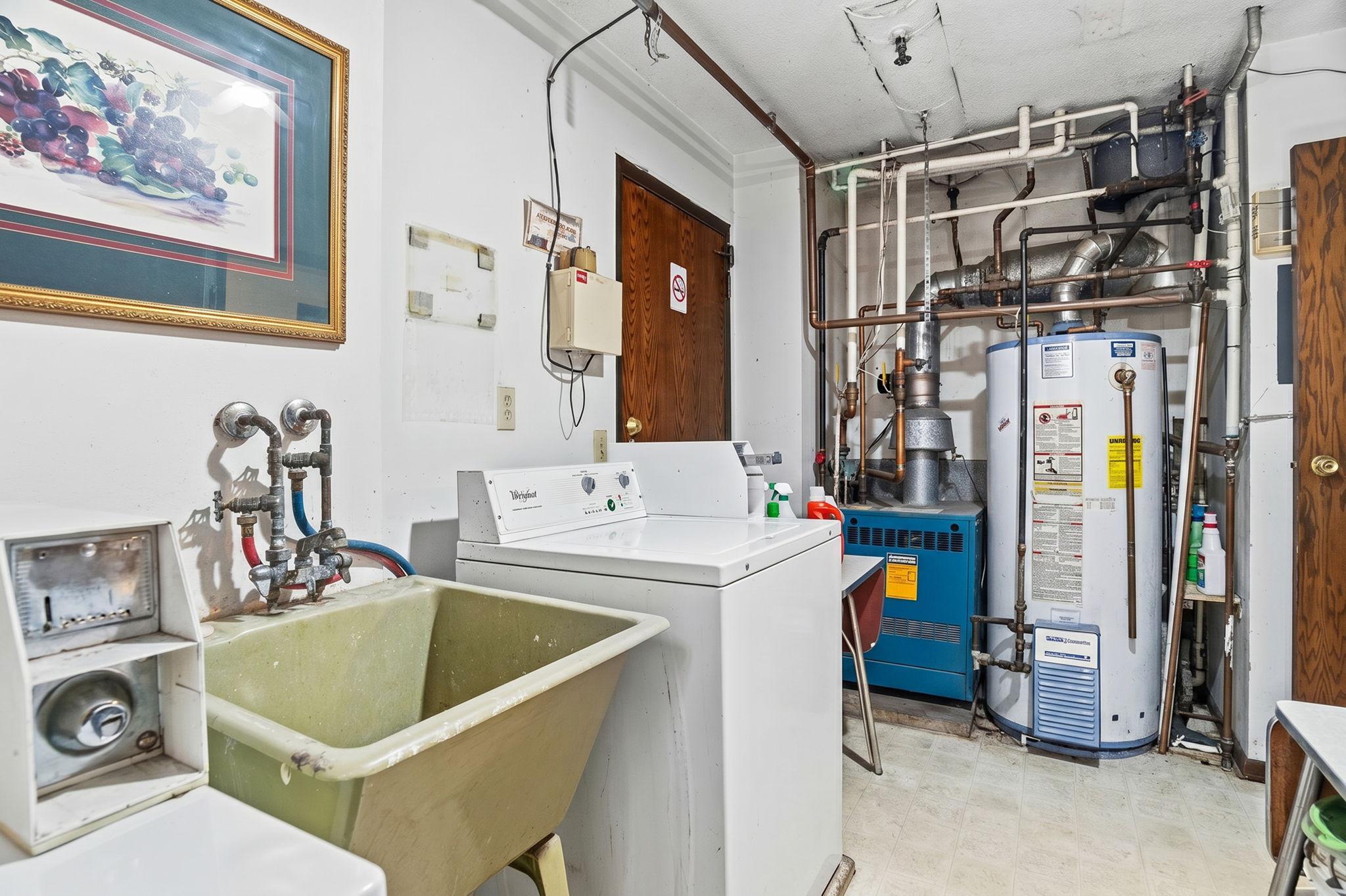 View of Residential Income at 901 4th Street, Minneapolis MN 55413, Minneapolis (22 of 44) - Mike Wilen | Minnesota Team Real Estate