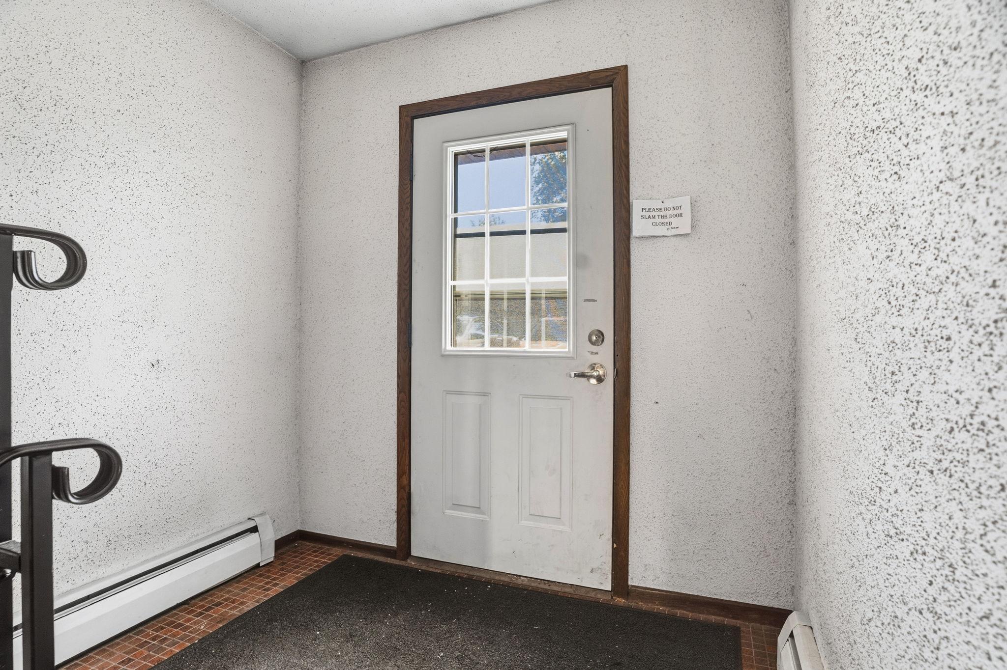View of Residential Income at 901 4th Street, Minneapolis MN 55413, Minneapolis (20 of 44) - Mike Wilen | Minnesota Team Real Estate