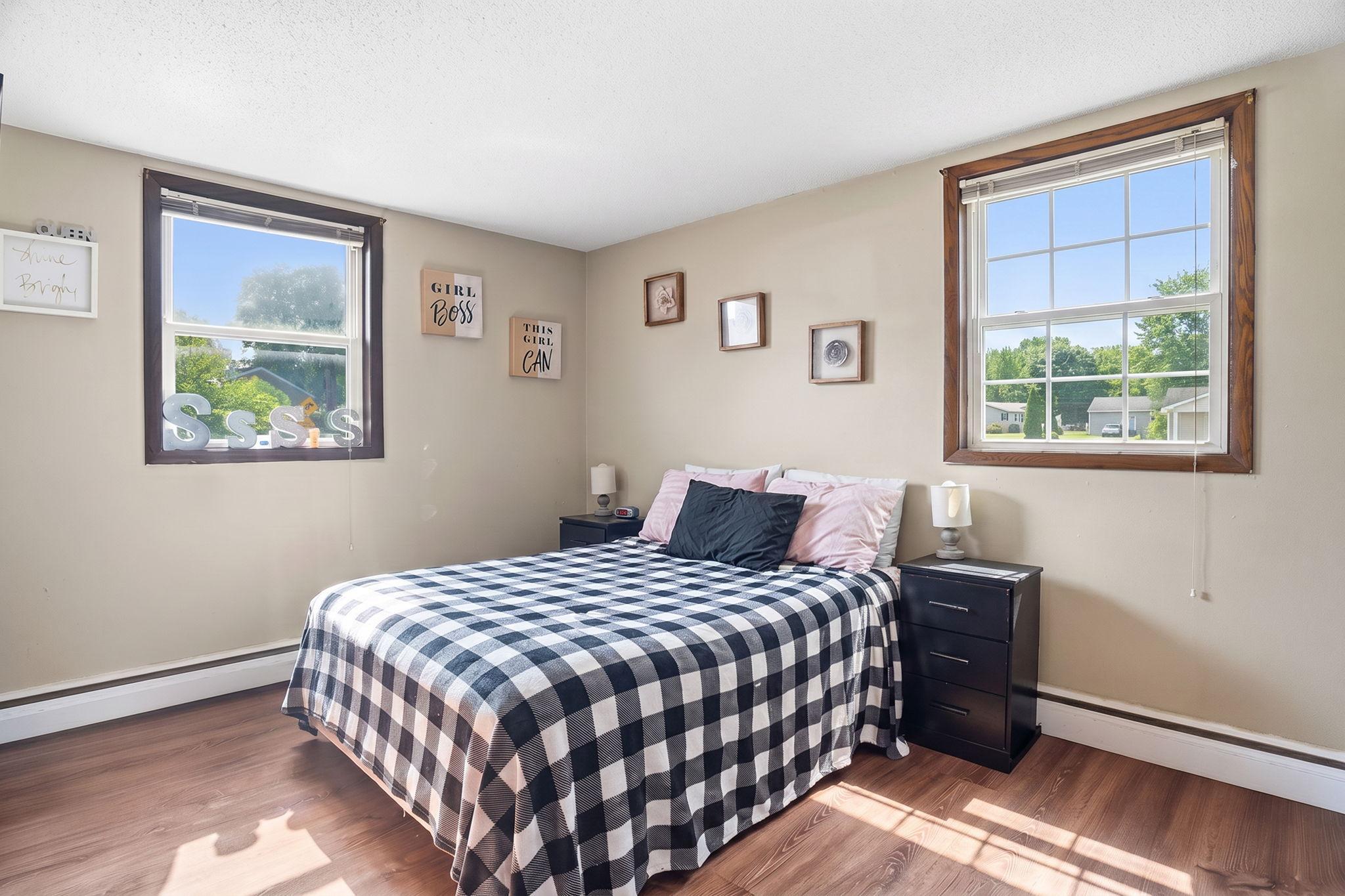 View of Residential Income at 901 4th Street, Minneapolis MN 55413, Minneapolis (11 of 44) - Mike Wilen | Minnesota Team Real Estate