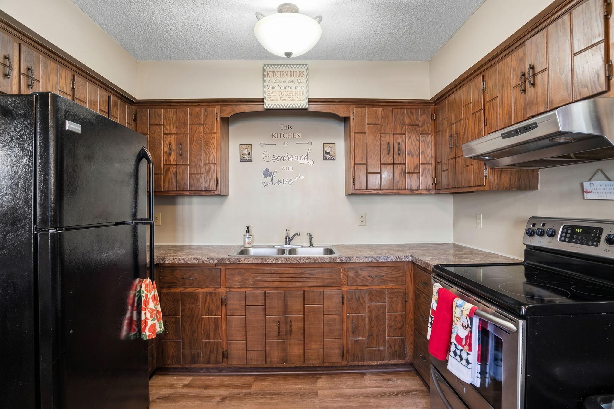 View of Residential Income at 901 4th Street, Minneapolis MN 55413, Minneapolis (8 of 44) - Mike Wilen | Minnesota Team Real Estate