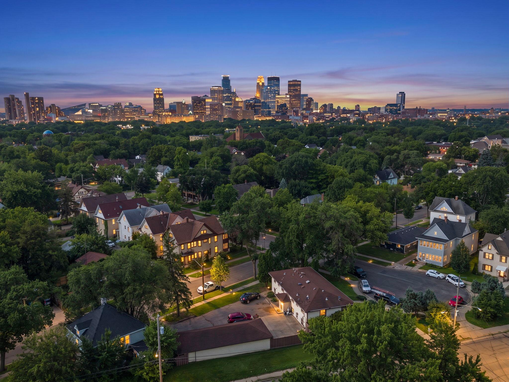 View of Residential Income at 901 4th Street, Minneapolis MN 55413, Minneapolis (3 of 44) - Mike Wilen | Minnesota Team Real Estate