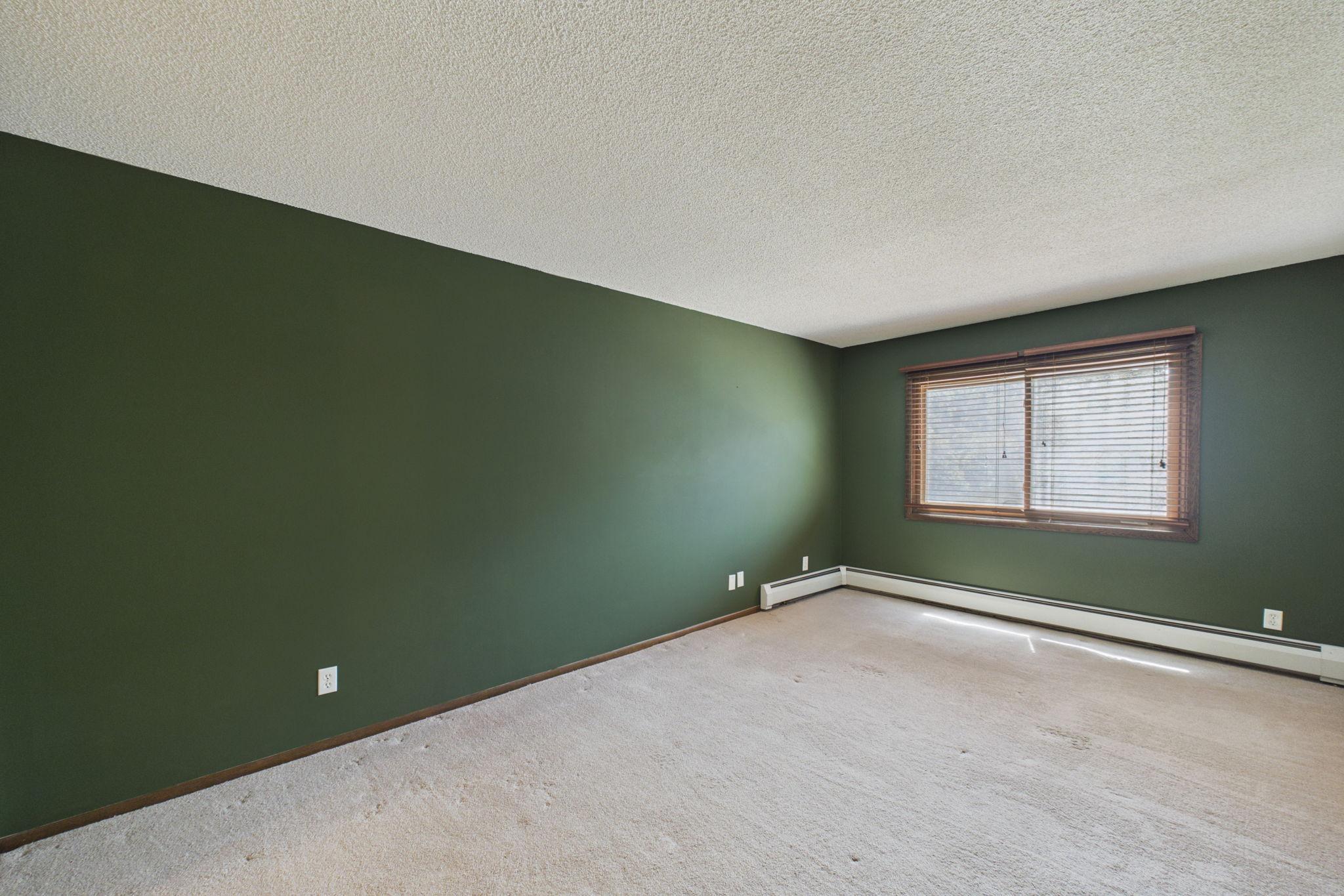 View of Residential at 260 Westview Drive #303, West Saint Paul MN 55118, West Saint Paul (10 of 29) - Mike Wilen | Minnesota Team Real Estate