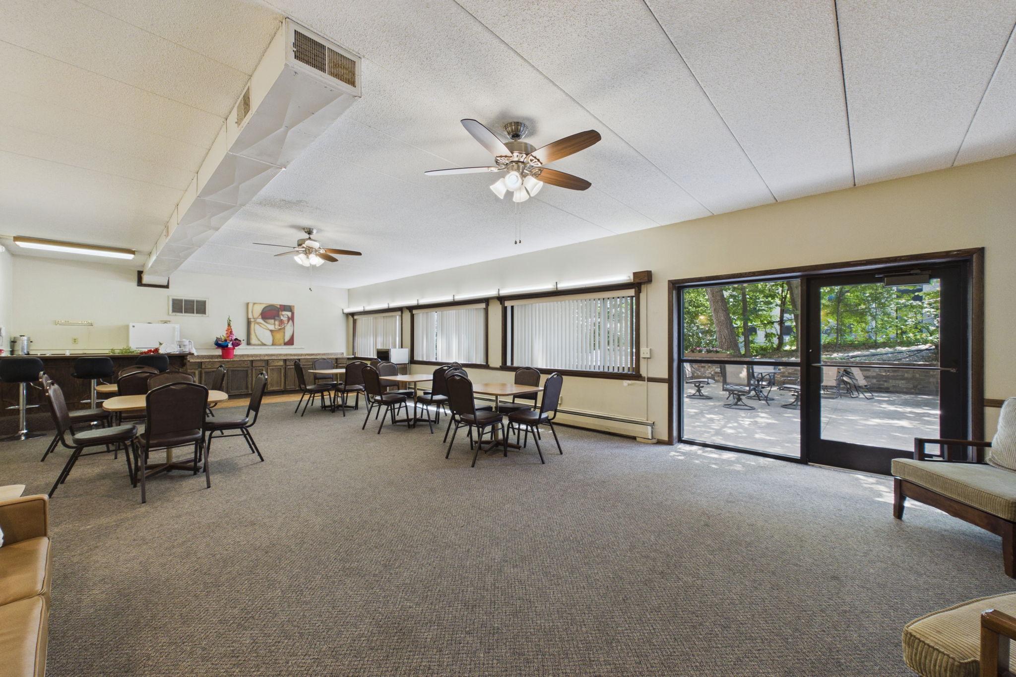 View of Residential at 260 Westview Drive #303, West Saint Paul MN 55118, West Saint Paul (24 of 29) - Mike Wilen | Minnesota Team Real Estate