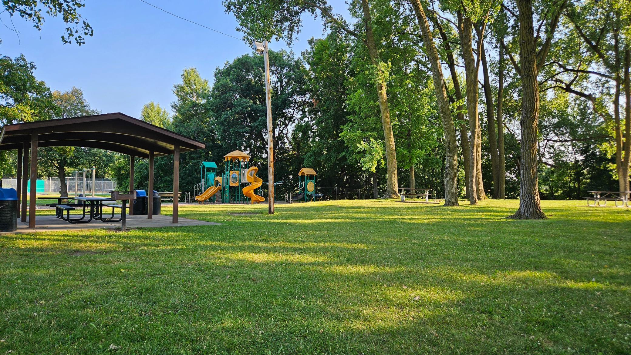 View of Residential at 260 Westview Drive #303, West Saint Paul MN 55118, West Saint Paul (28 of 29) - Mike Wilen | Minnesota Team Real Estate