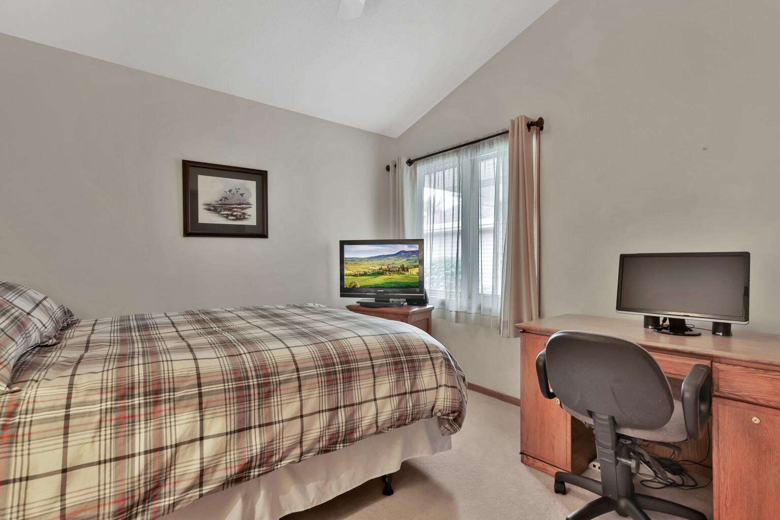 View of Residential at 1123 Lois Court, Shoreview MN 55126, Shoreview (53 of 58) - Mike Wilen | Minnesota Team Real Estate