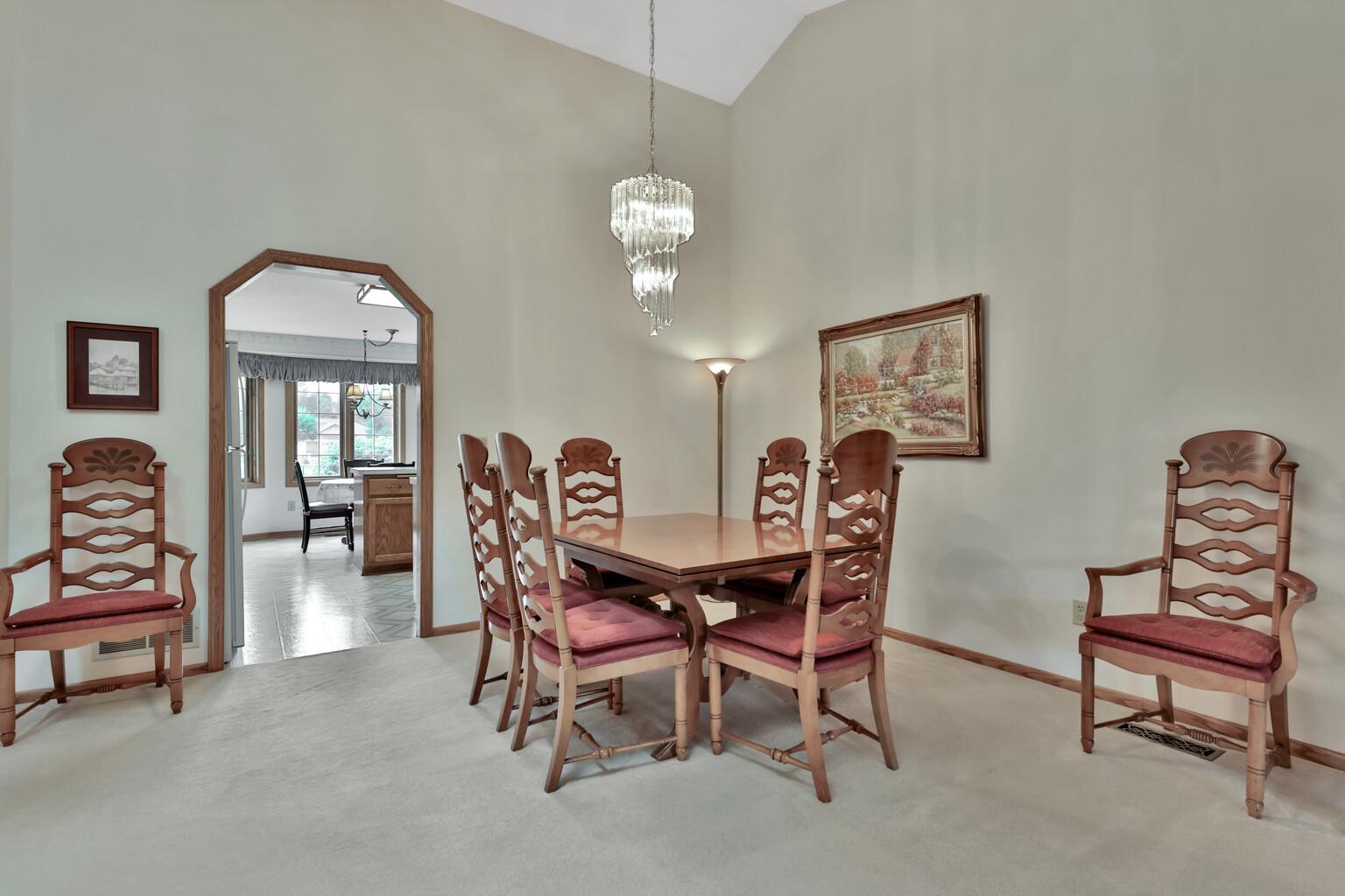 View of Residential at 1123 Lois Court, Shoreview MN 55126, Shoreview (36 of 58) - Mike Wilen | Minnesota Team Real Estate