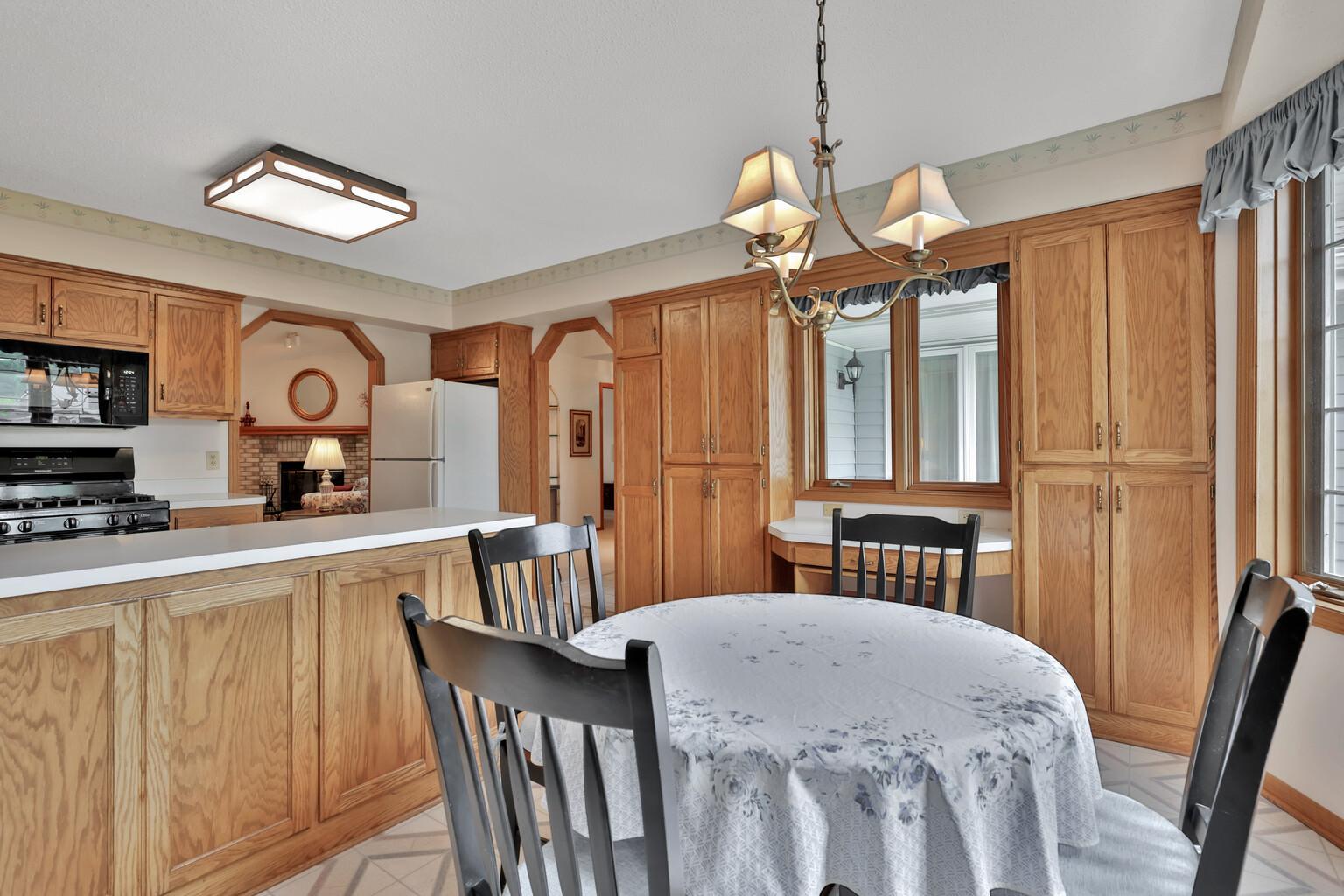 View of Residential at 1123 Lois Court, Shoreview MN 55126, Shoreview (35 of 58) - Mike Wilen | Minnesota Team Real Estate