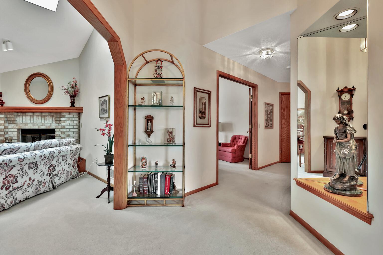 View of Residential at 1123 Lois Court, Shoreview MN 55126, Shoreview (28 of 58) - Mike Wilen | Minnesota Team Real Estate
