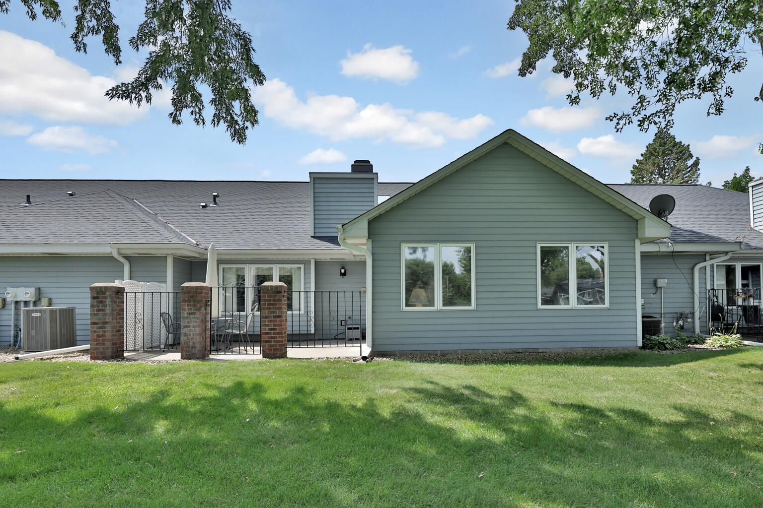 View of Residential at 1123 Lois Court, Shoreview MN 55126, Shoreview (18 of 58) - Mike Wilen | Minnesota Team Real Estate