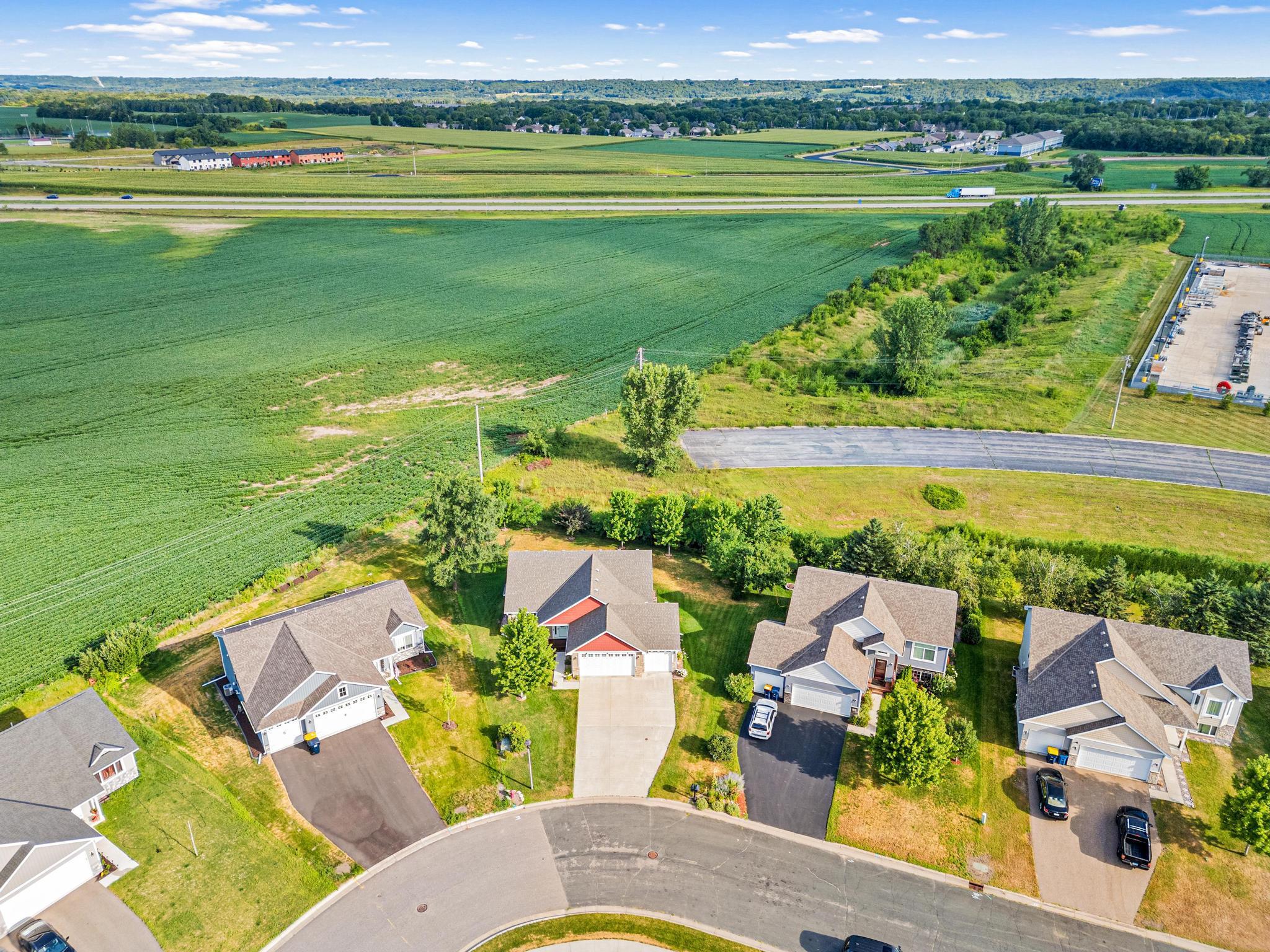 View of Residential at 914 Prestwick Drive, Belle Plaine MN 56011, Belle Plaine (31 of 33) - Mike Wilen | Minnesota Team Real Estate