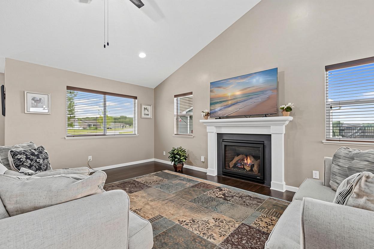 View of Residential at 914 Prestwick Drive, Belle Plaine MN 56011, Belle Plaine (9 of 33) - Mike Wilen | Minnesota Team Real Estate