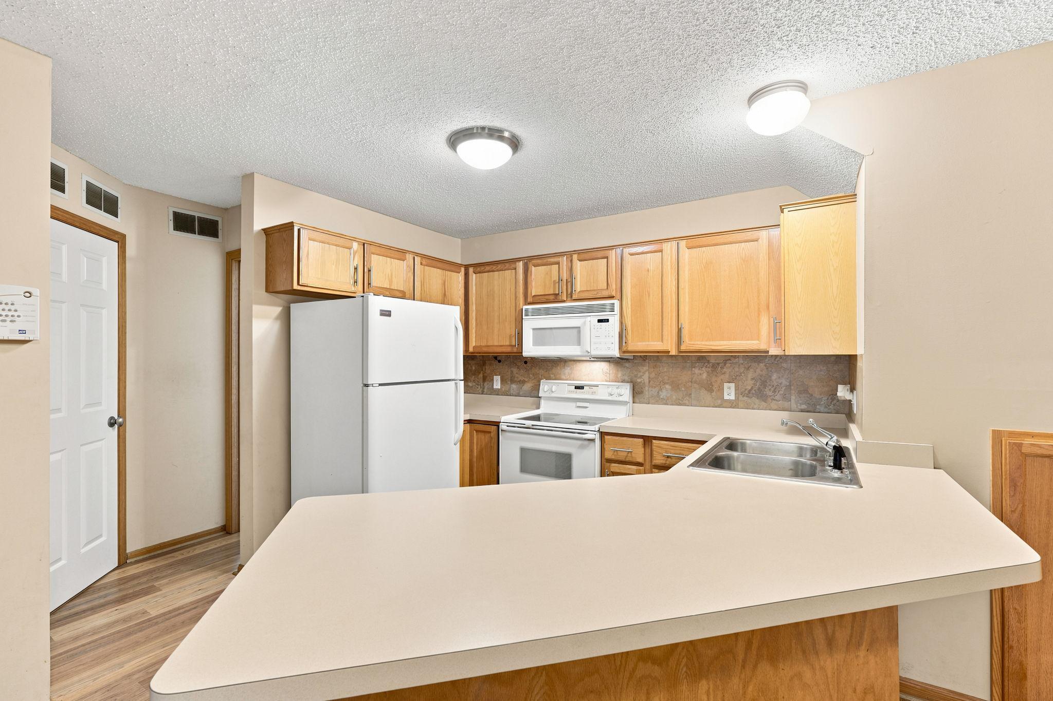View of Residential at 1863 Riverwood Drive #14, Burnsville MN 55337, Burnsville (6 of 23) - Mike Wilen | Minnesota Team Real Estate