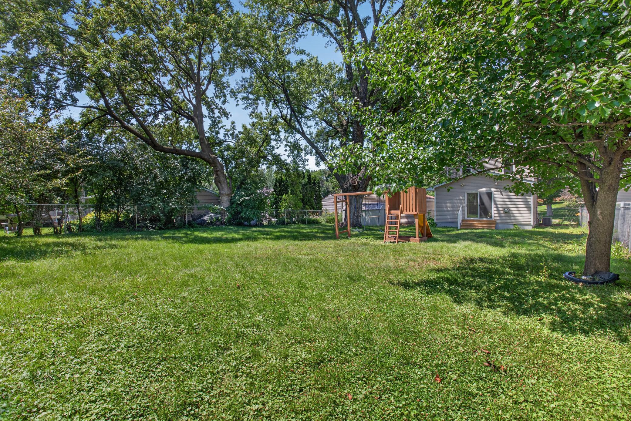 View of Residential at 4241 Yosemite Avenue, Saint Louis Park MN 55416, Saint Louis Park (14 of 17) - Mike Wilen | Minnesota Team Real Estate