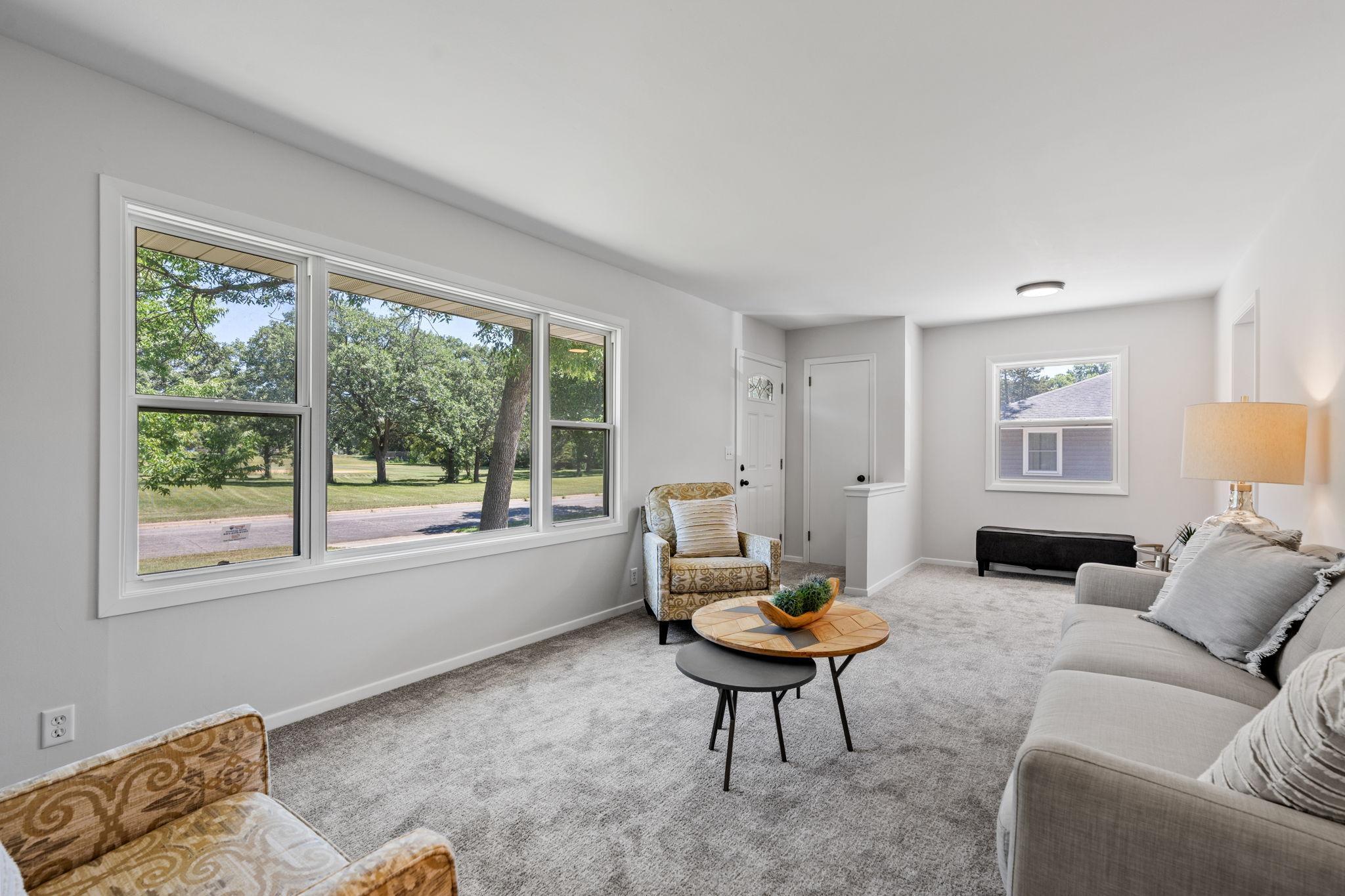 View of Residential at 11346 Norway Street, Coon Rapids MN 55448, Coon Rapids (11 of 50) - Mike Wilen | Minnesota Team Real Estate