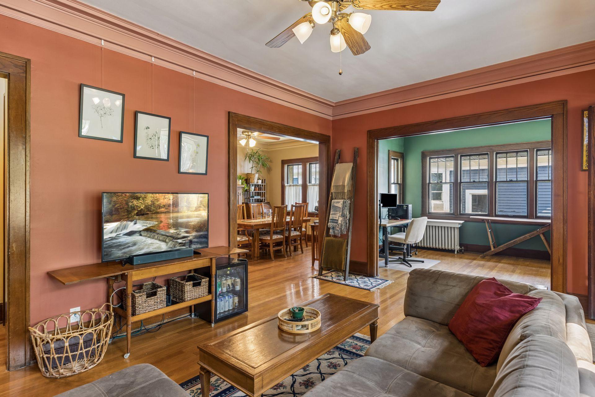 View of Residential at 3904 Thomas Avenue #202, Minneapolis MN 55410, Minneapolis (3 of 28) - Mike Wilen | Minnesota Team Real Estate