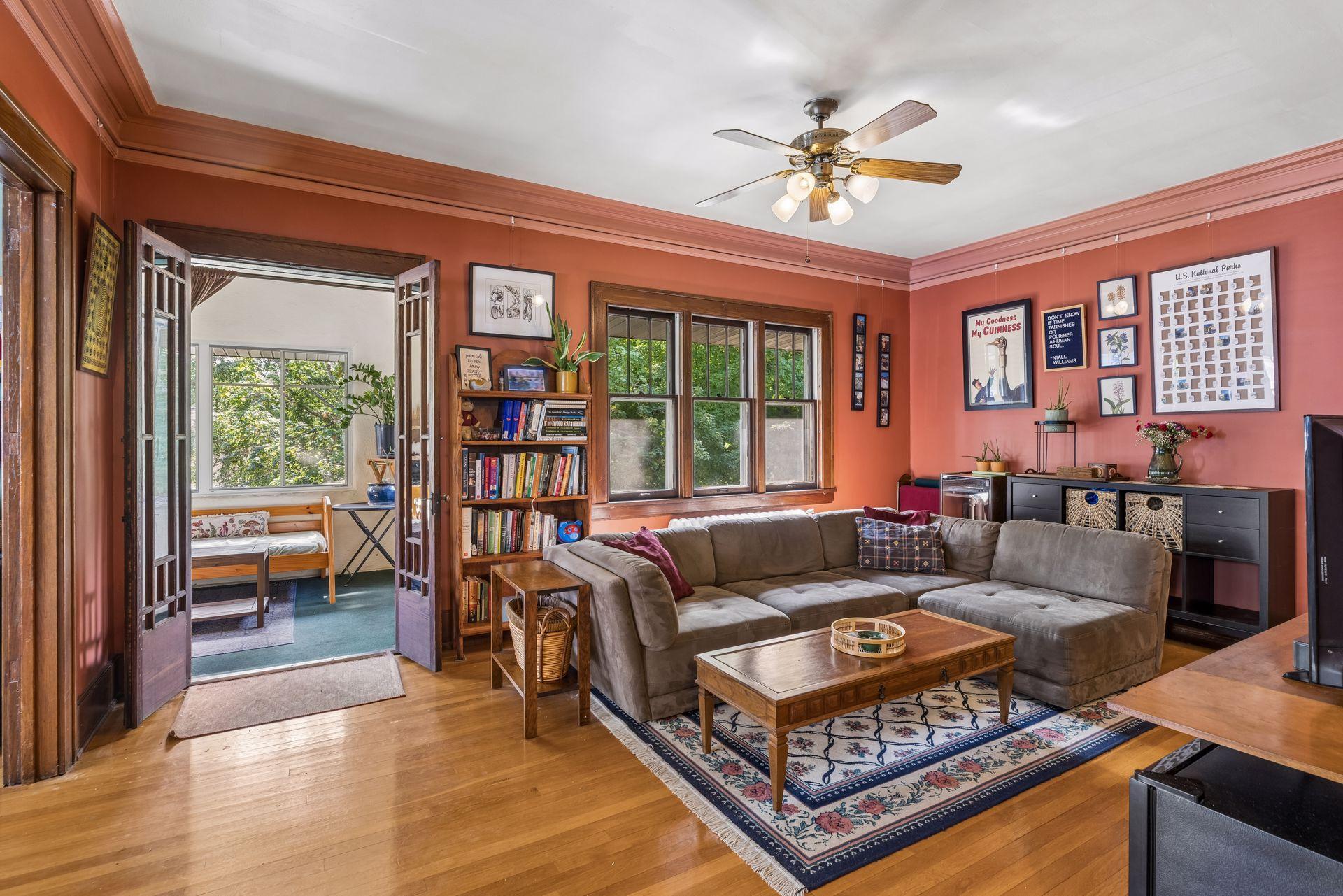 View of Residential at 3904 Thomas Avenue #202, Minneapolis MN 55410, Minneapolis (4 of 28) - Mike Wilen | Minnesota Team Real Estate