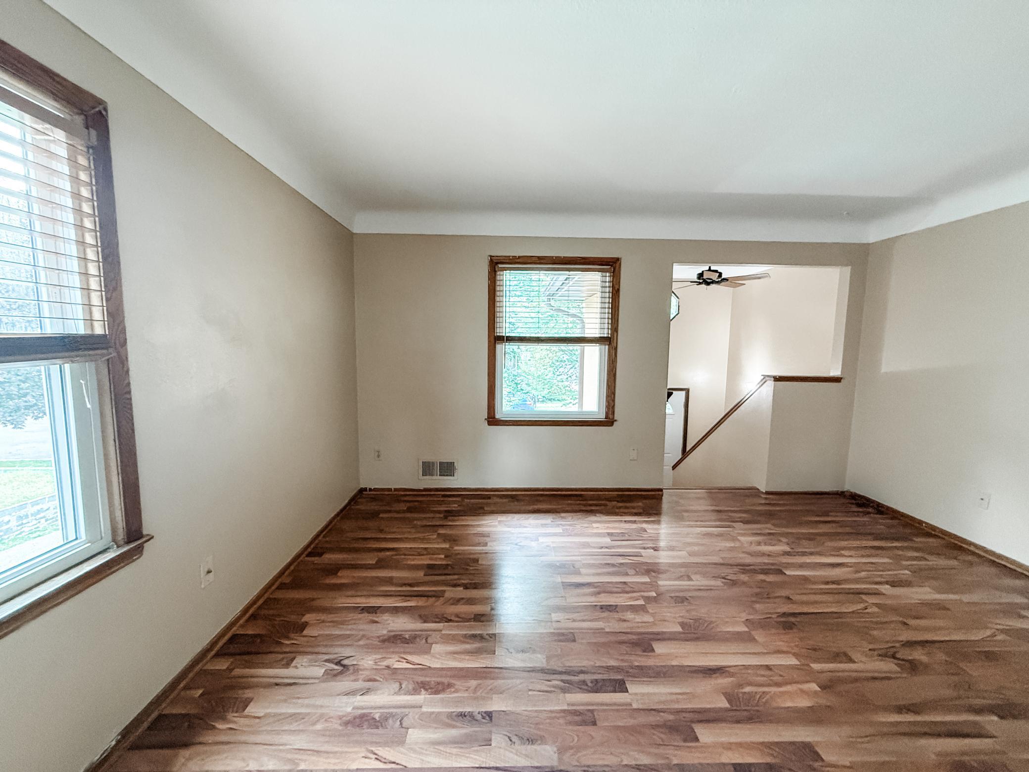 View of Residential at 145 Jessamine Avenue, Saint Paul MN 55117, Saint Paul (4 of 19) - Mike Wilen | Minnesota Team Real Estate