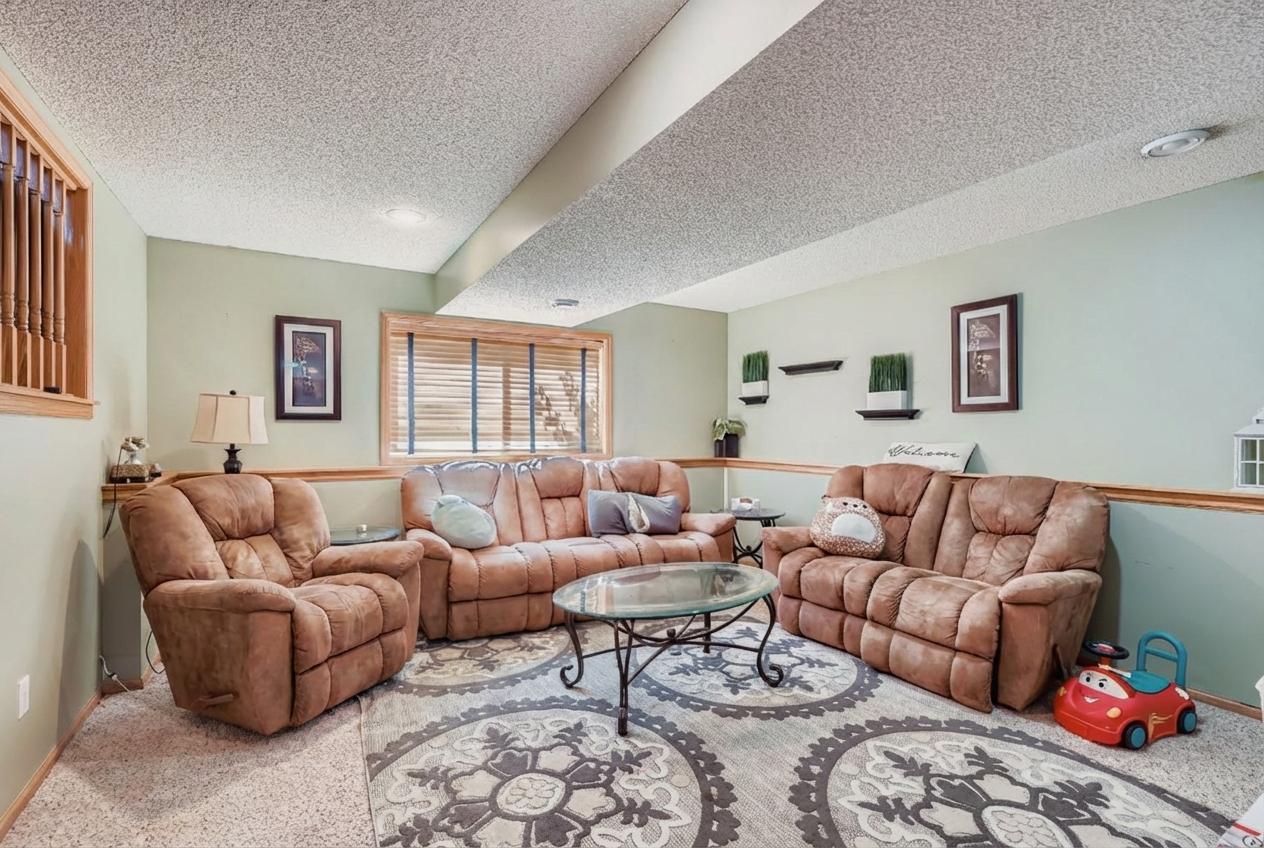 View of Residential at 19055 Enchanted Way, Farmington MN 55024, Farmington (11 of 15) - Mike Wilen | Minnesota Team Real Estate