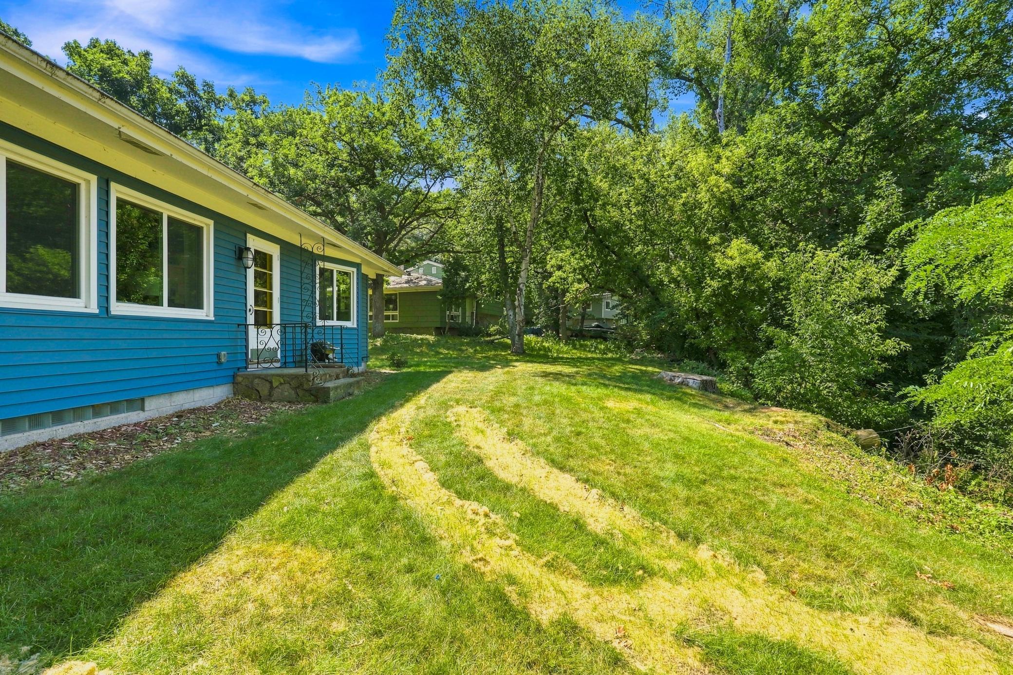 View of Residential at 725 Birchwood Avenue, White Bear Lake MN 55110, White Bear Lake (40 of 48) - Mike Wilen | Minnesota Team Real Estate