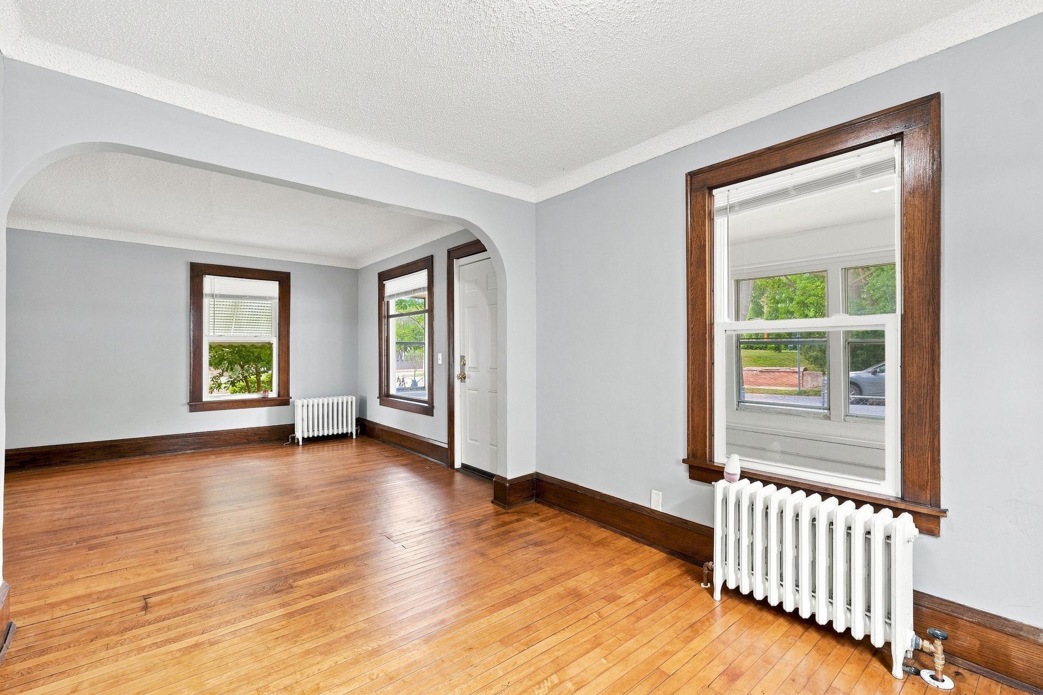 View of Residential at 3014 Russell Avenue, Minneapolis MN 55411, Minneapolis (3 of 23) - Mike Wilen | Minnesota Team Real Estate