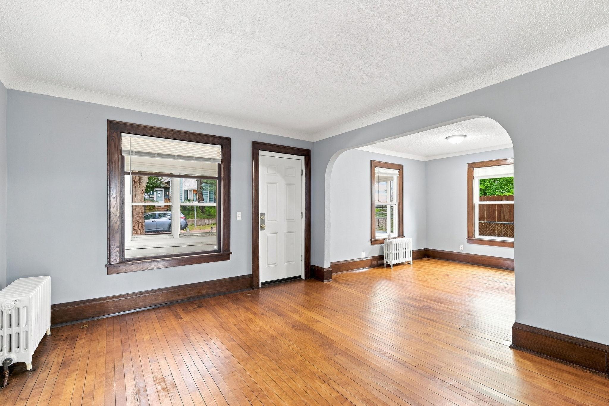 View of Residential at 3014 Russell Avenue, Minneapolis MN 55411, Minneapolis (2 of 23) - Mike Wilen | Minnesota Team Real Estate