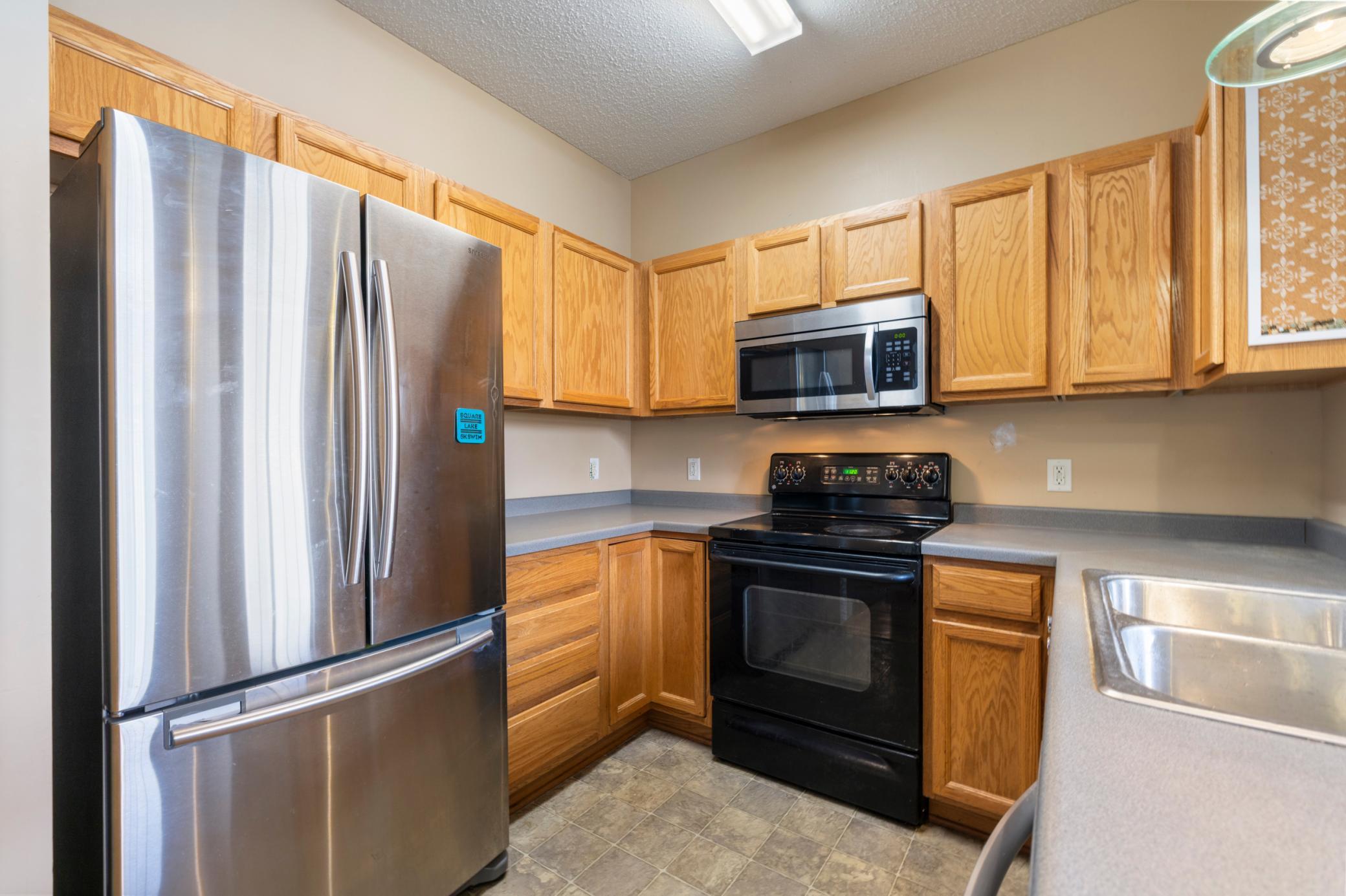 View of Residential at 6826 Pine Crest Trail, Cottage Grove MN 55016, Cottage Grove (4 of 31) - Mike Wilen | Minnesota Team Real Estate