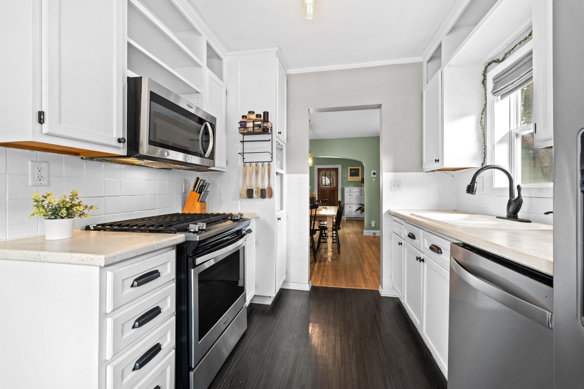 View of Residential at 1414 Juliet Avenue, Saint Paul MN 55105, Saint Paul (15 of 36) - Mike Wilen | Minnesota Team Real Estate