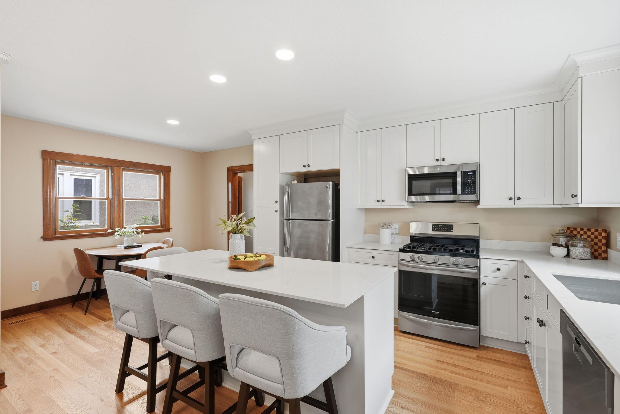 View of Residential at 4011 38th Avenue, Minneapolis MN 55406, Minneapolis (10 of 34) - Mike Wilen | Minnesota Team Real Estate