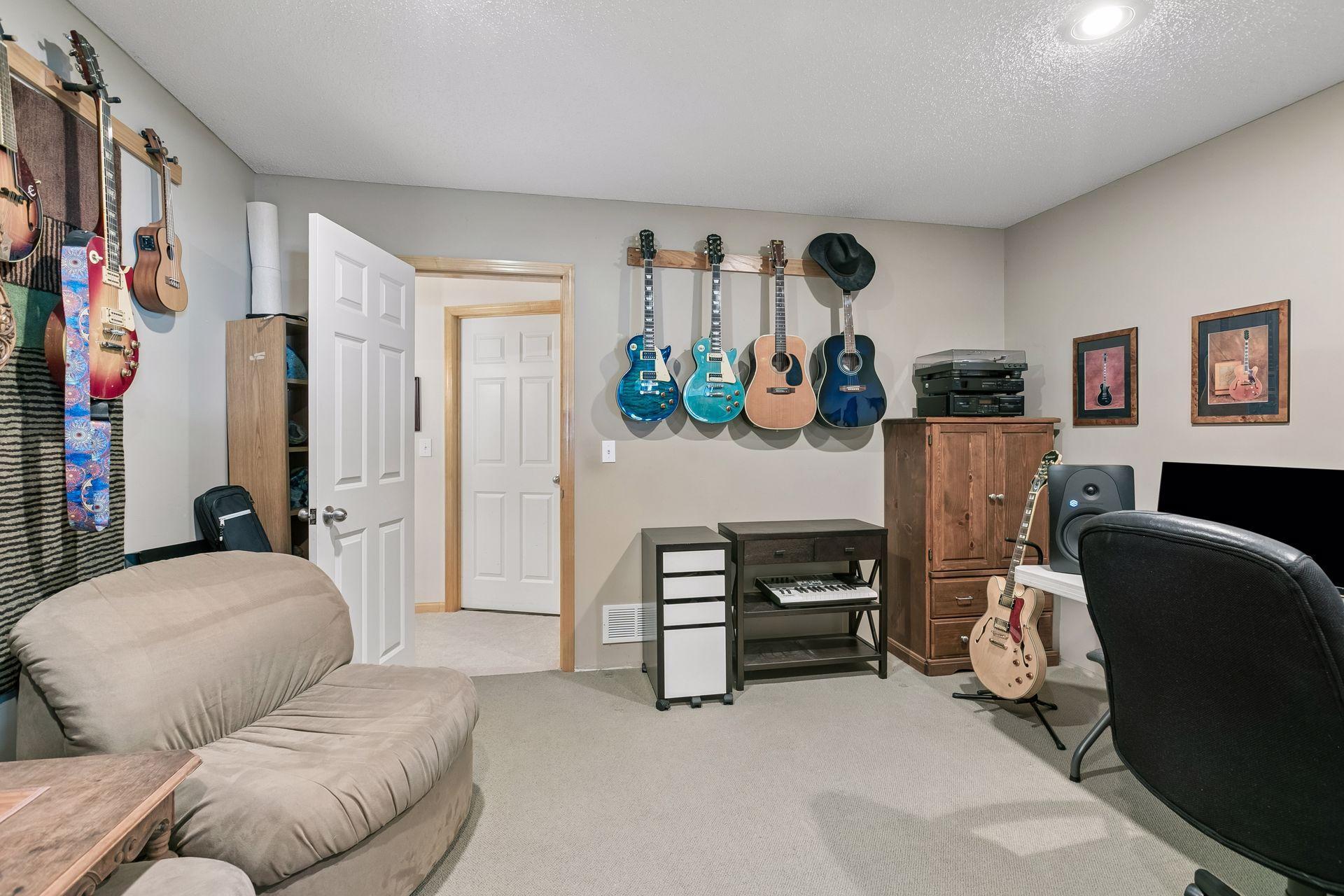 View of Residential at 8973 Windsor Terrace, Brooklyn Park MN 55443, Brooklyn Park (47 of 49) - Mike Wilen | Minnesota Team Real Estate