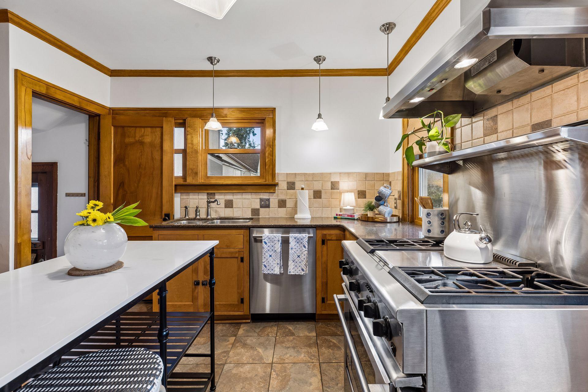 View of Residential at 4314 Beard Avenue, Minneapolis MN 55410, Minneapolis (16 of 48) - Mike Wilen | Minnesota Team Real Estate