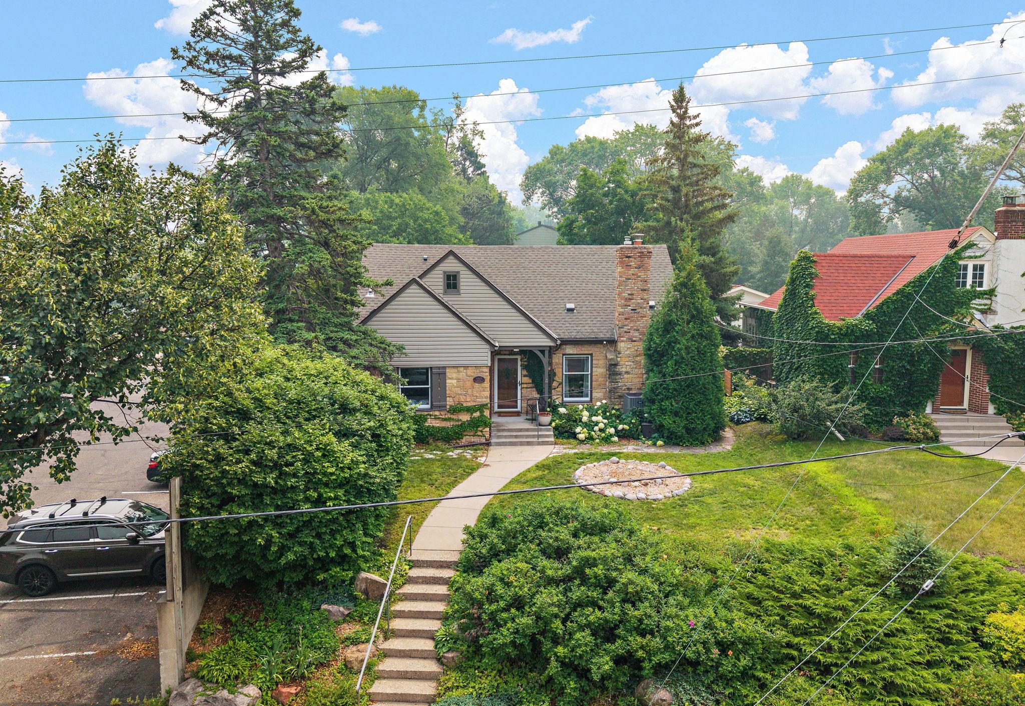View of Residential at 1017 Thomas Avenue, Minneapolis MN 55405, Minneapolis (56 of 58) - Mike Wilen | Minnesota Team Real Estate