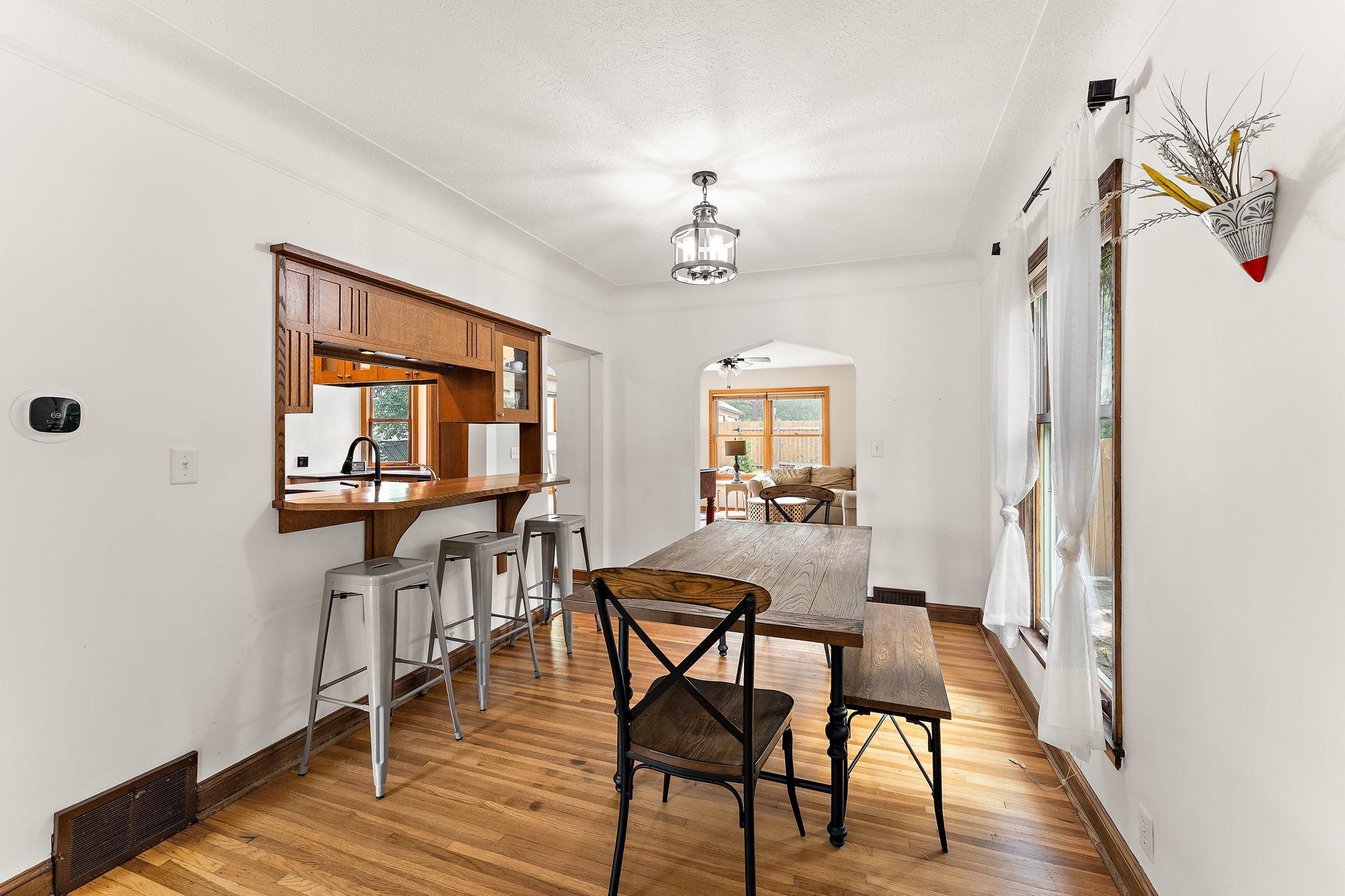 View of Residential at 1017 Thomas Avenue, Minneapolis MN 55405, Minneapolis (16 of 58) - Mike Wilen | Minnesota Team Real Estate