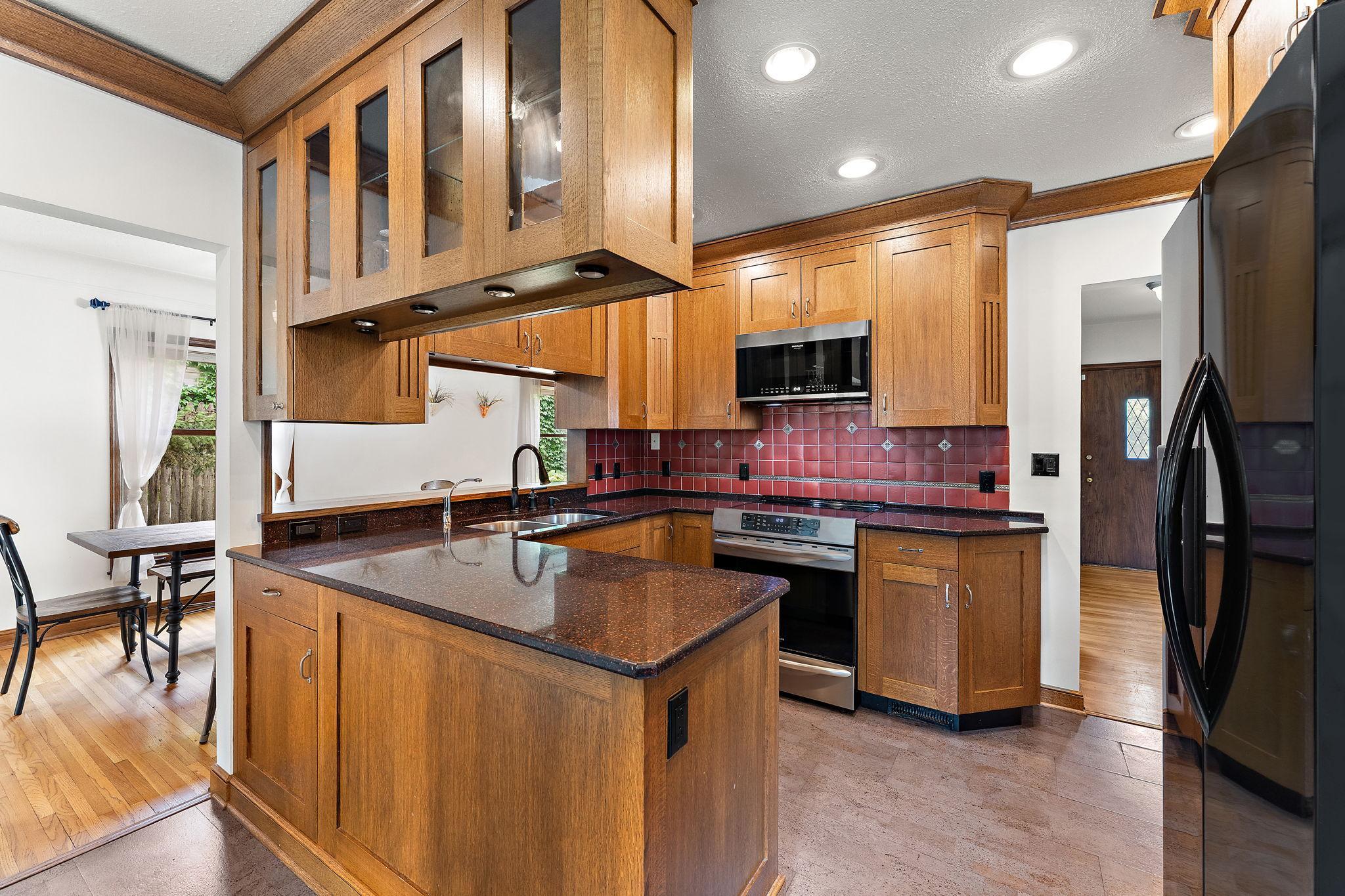 View of Residential at 1017 Thomas Avenue, Minneapolis MN 55405, Minneapolis (5 of 58) - Mike Wilen | Minnesota Team Real Estate