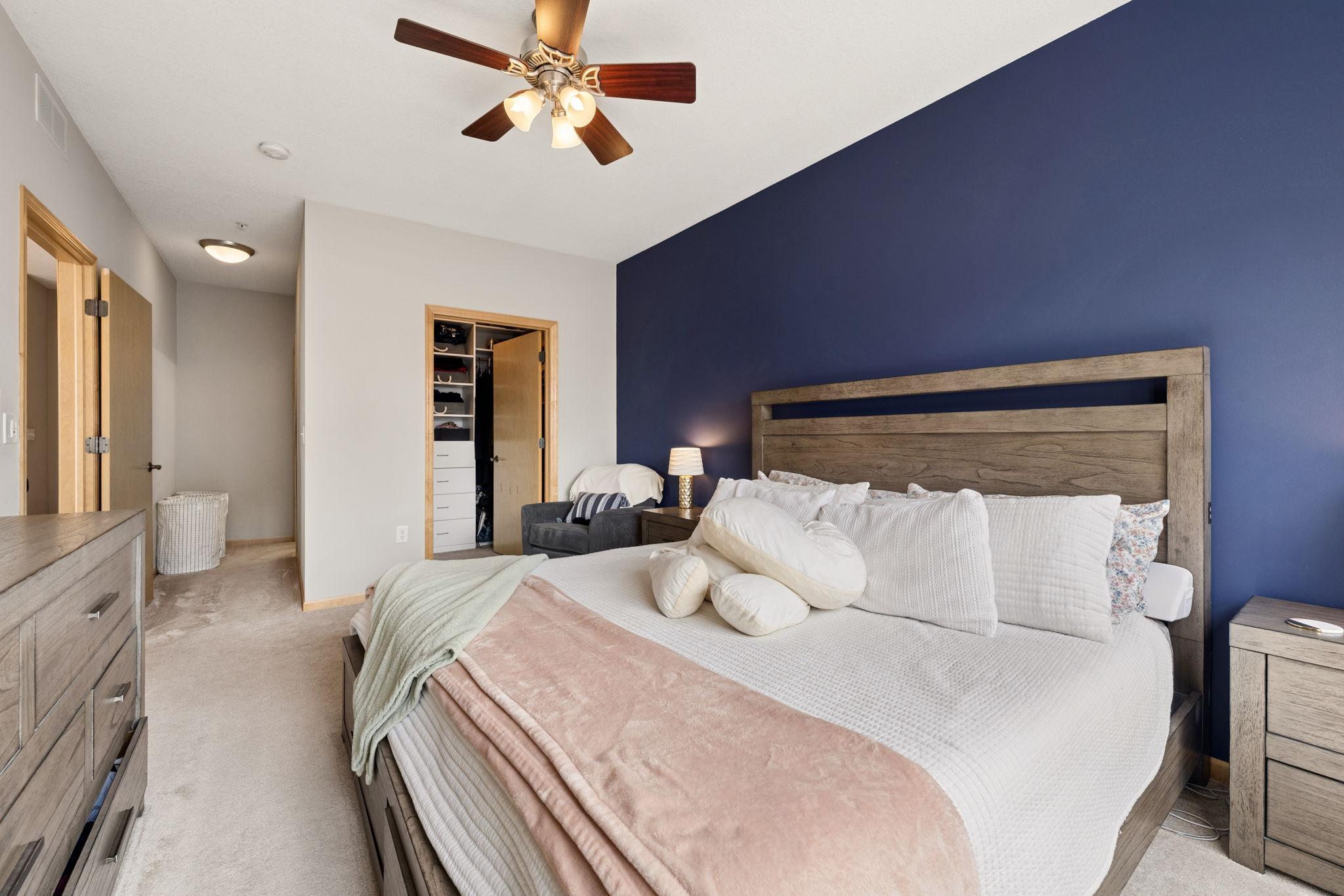 View of Residential at 301 Oak Grove Street #314, Minneapolis MN 55403, Minneapolis (25 of 58) - Mike Wilen | Minnesota Team Real Estate