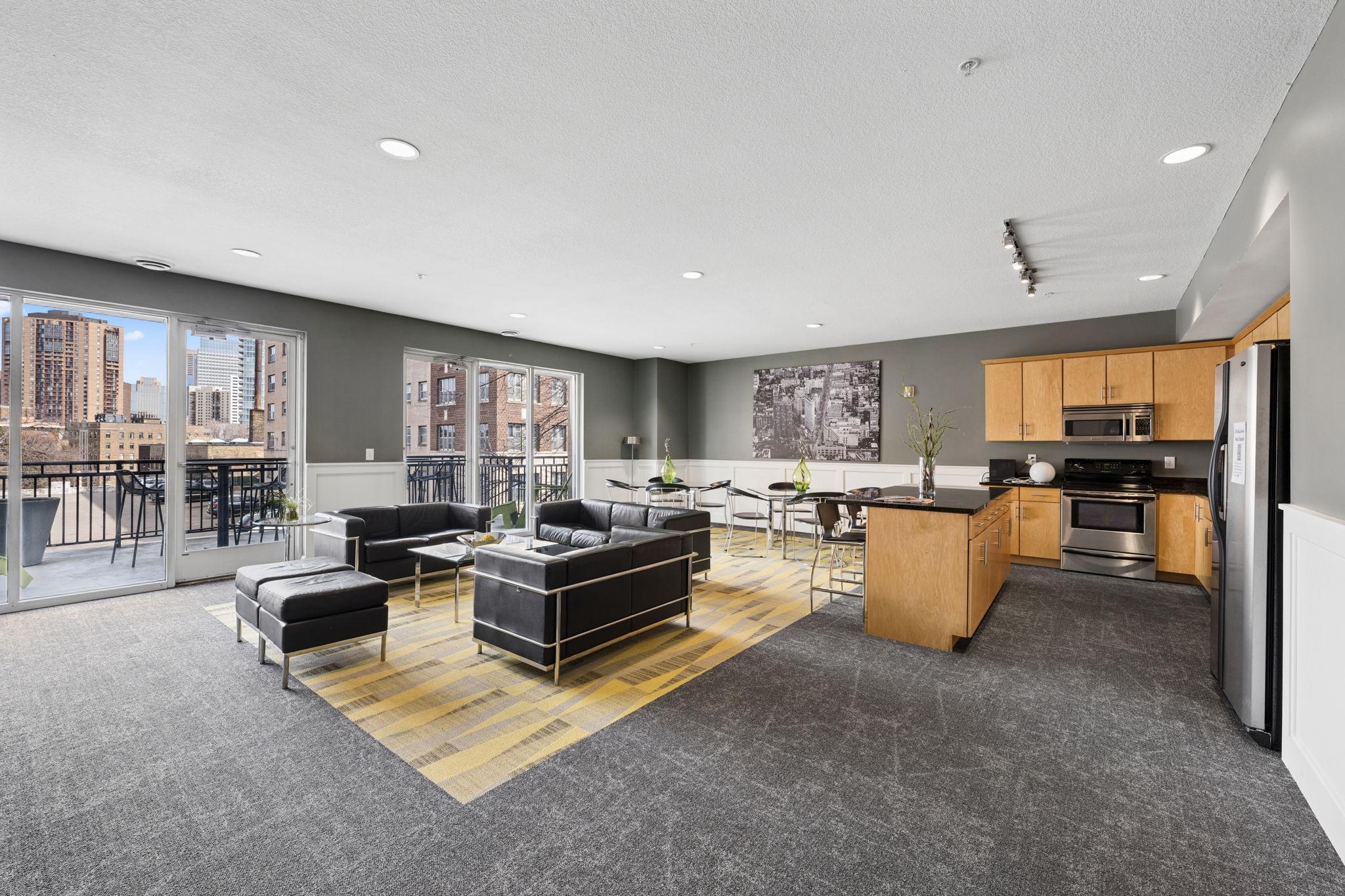 View of Residential at 301 Oak Grove Street #314, Minneapolis MN 55403, Minneapolis (33 of 58) - Mike Wilen | Minnesota Team Real Estate