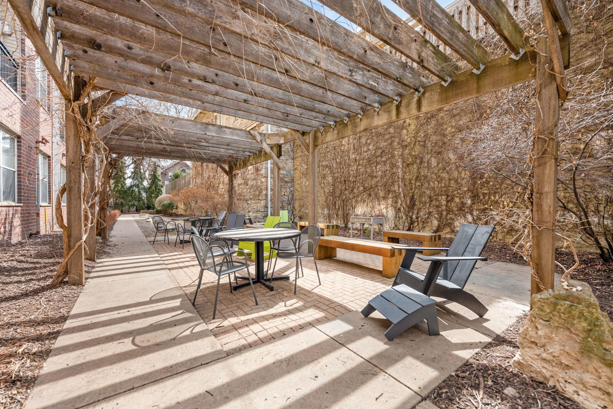 View of Residential at 301 Oak Grove Street #314, Minneapolis MN 55403, Minneapolis (43 of 58) - Mike Wilen | Minnesota Team Real Estate