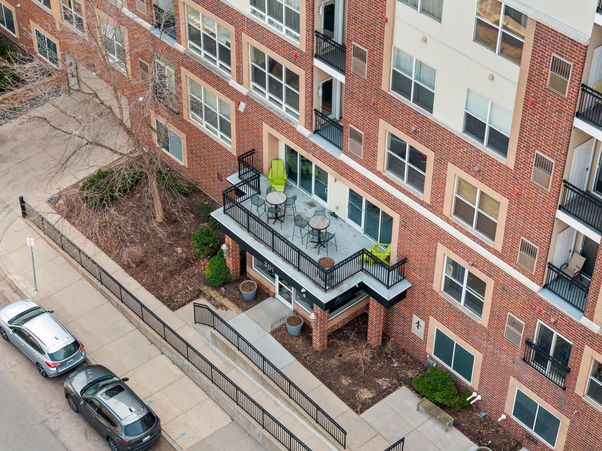 View of Residential at 301 Oak Grove Street #314, Minneapolis MN 55403, Minneapolis (48 of 58) - Mike Wilen | Minnesota Team Real Estate