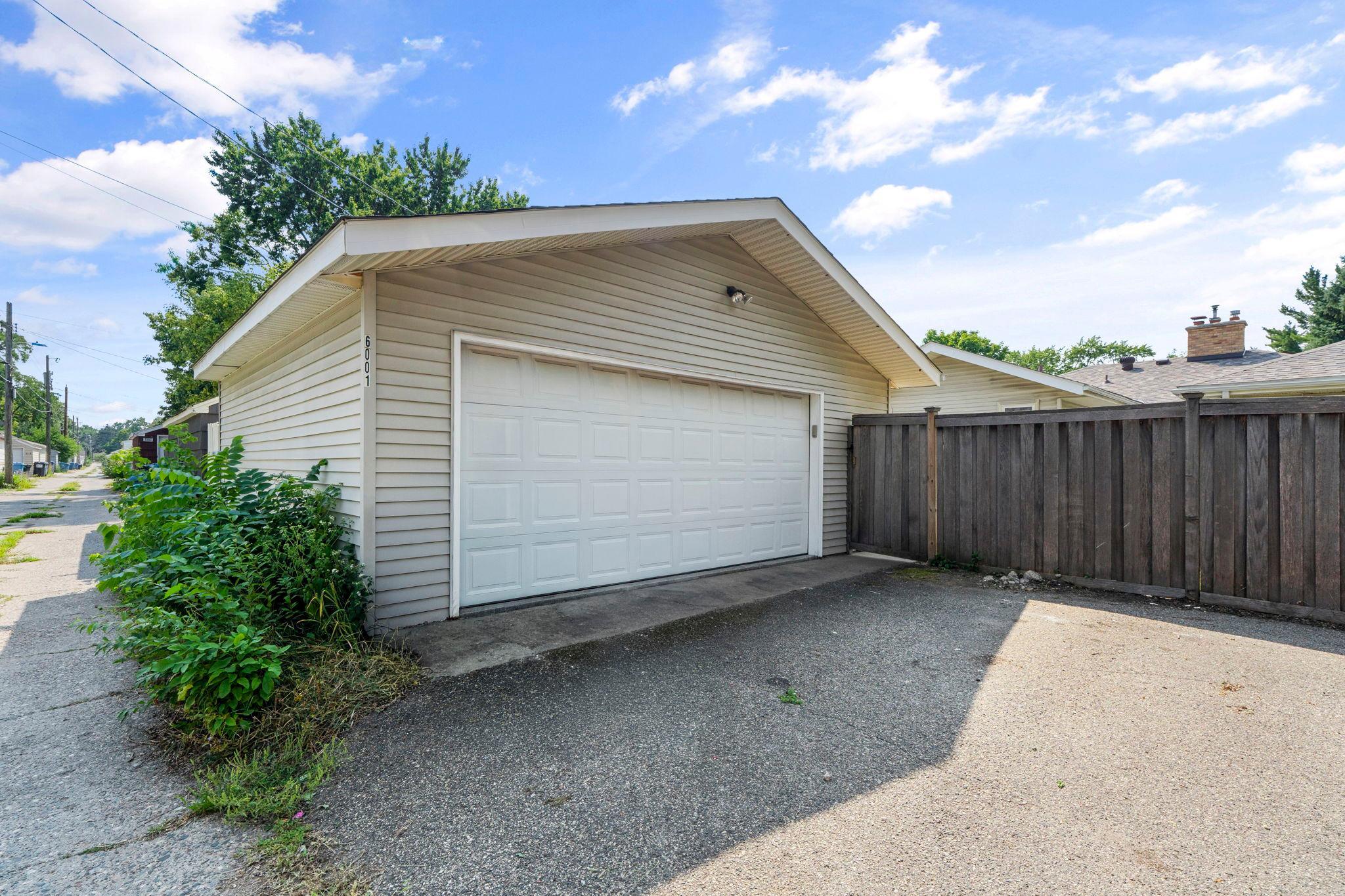 View of Residential at 6001 Washburn Avenue, Minneapolis MN 55410, Minneapolis (53 of 59) - Mike Wilen | Minnesota Team Real Estate