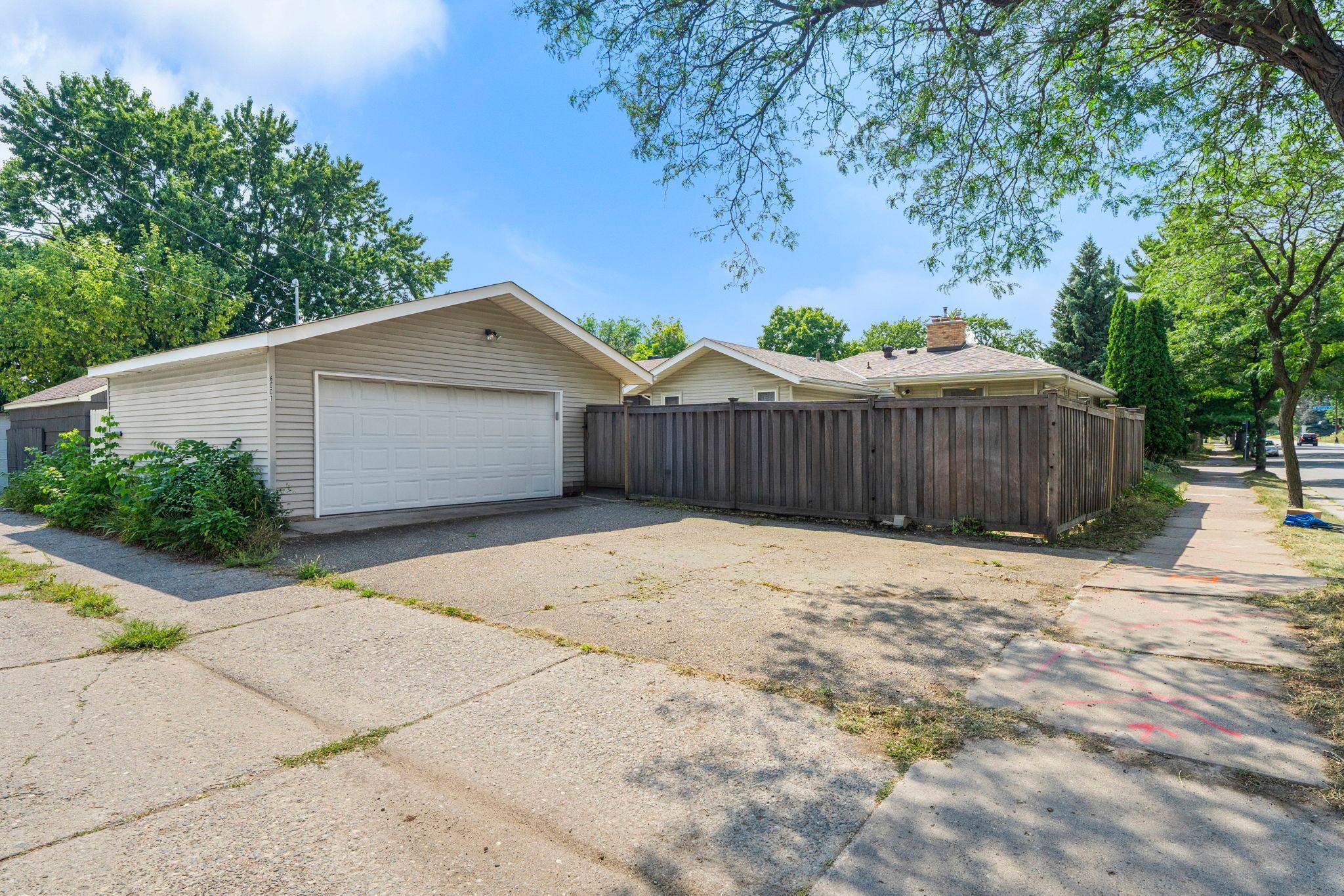 View of Residential at 6001 Washburn Avenue, Minneapolis MN 55410, Minneapolis (52 of 59) - Mike Wilen | Minnesota Team Real Estate