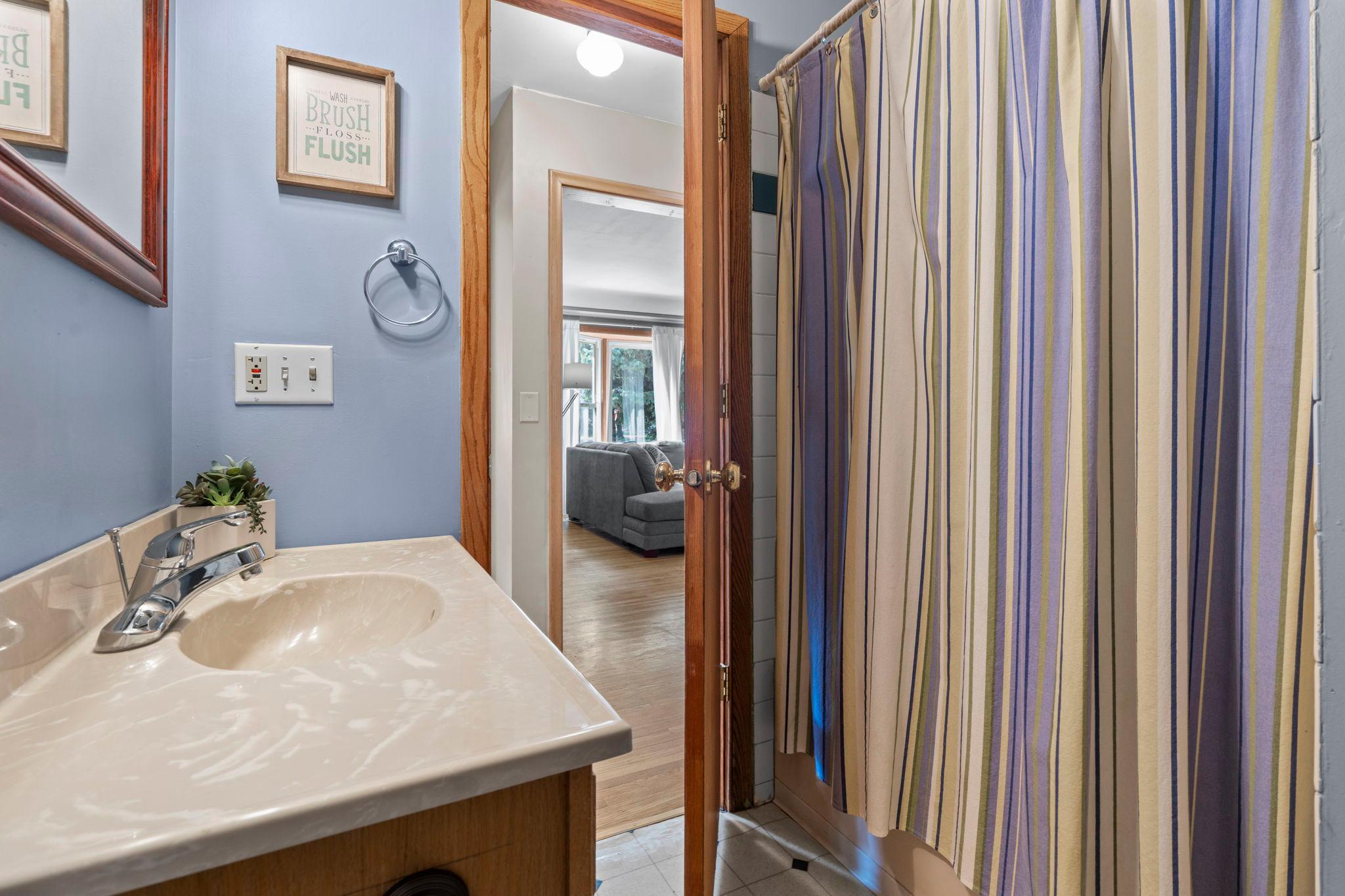 View of Residential at 6001 Washburn Avenue, Minneapolis MN 55410, Minneapolis (35 of 59) - Mike Wilen | Minnesota Team Real Estate