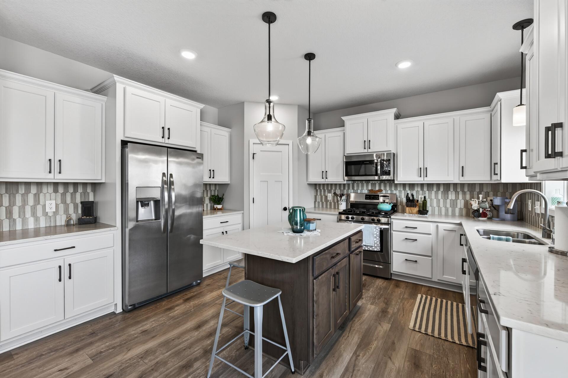 View of Residential at 17831 Elder Avenue, Lakeville MN 55044, Lakeville (11 of 24) - Mike Wilen | Minnesota Team Real Estate