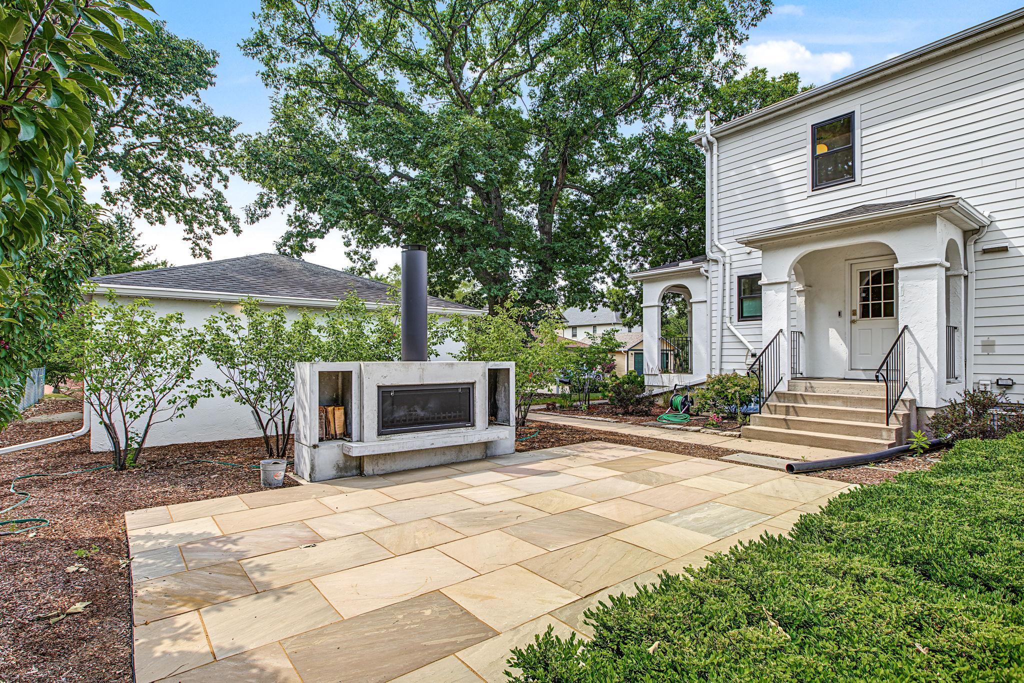 View of Residential at 225 Mount Hope Drive, Saint Paul MN 55107, Saint Paul (5 of 48) - Mike Wilen | Minnesota Team Real Estate
