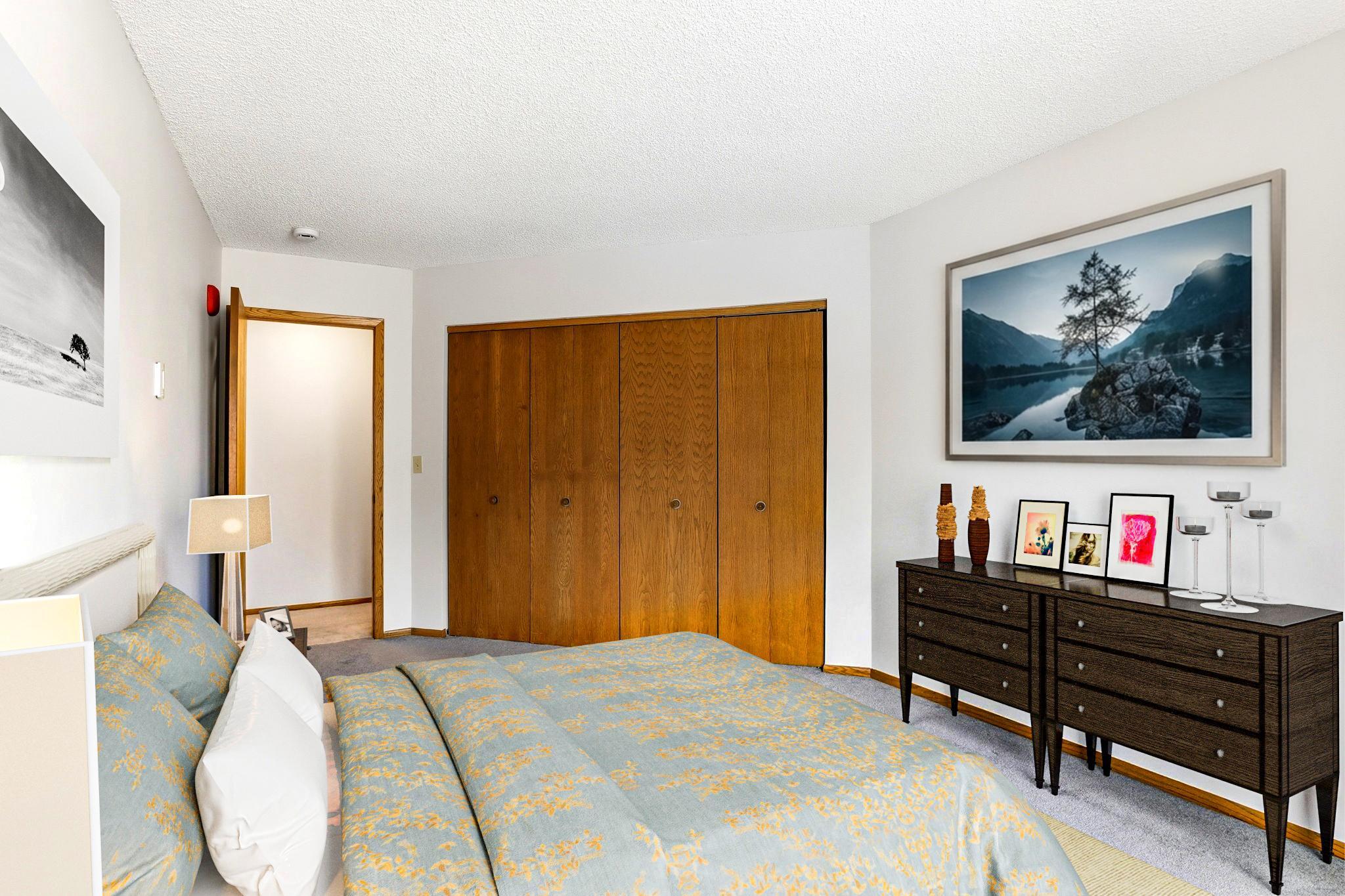 View of Residential at 2425 Franklin Avenue #303, Minneapolis MN 55406, Minneapolis (17 of 31) - Mike Wilen | Minnesota Team Real Estate
