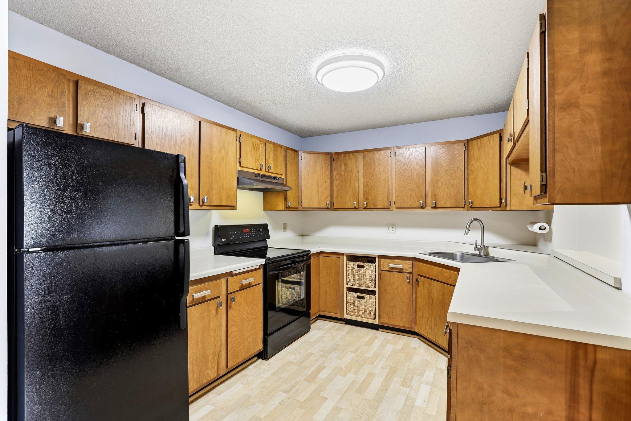 View of Residential at 2425 Franklin Avenue #303, Minneapolis MN 55406, Minneapolis (10 of 31) - Mike Wilen | Minnesota Team Real Estate