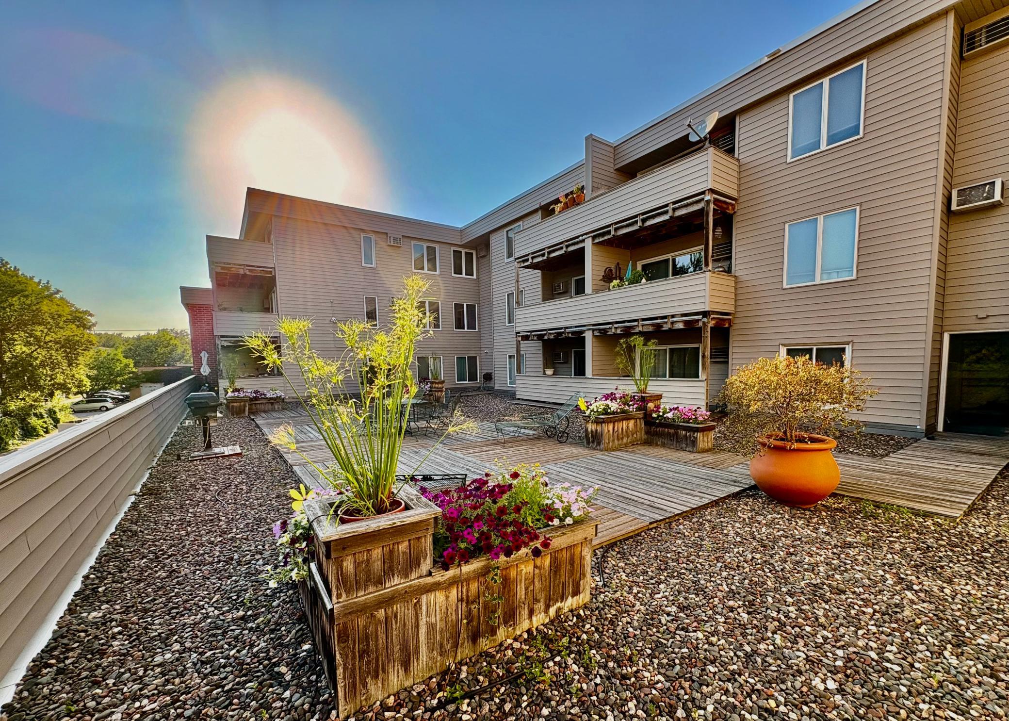 View of Residential at 2425 Franklin Avenue #303, Minneapolis MN 55406, Minneapolis (21 of 31) - Mike Wilen | Minnesota Team Real Estate