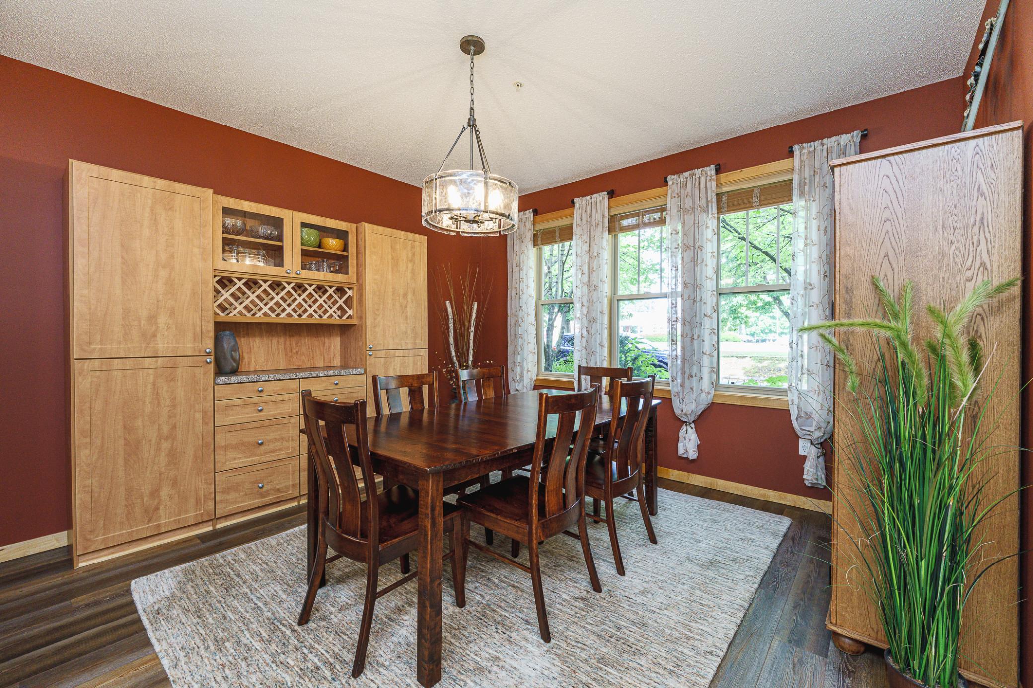 View of Residential at 2108 Village Terrace, Bloomington MN 55431, Bloomington (8 of 43) - Mike Wilen | Minnesota Team Real Estate