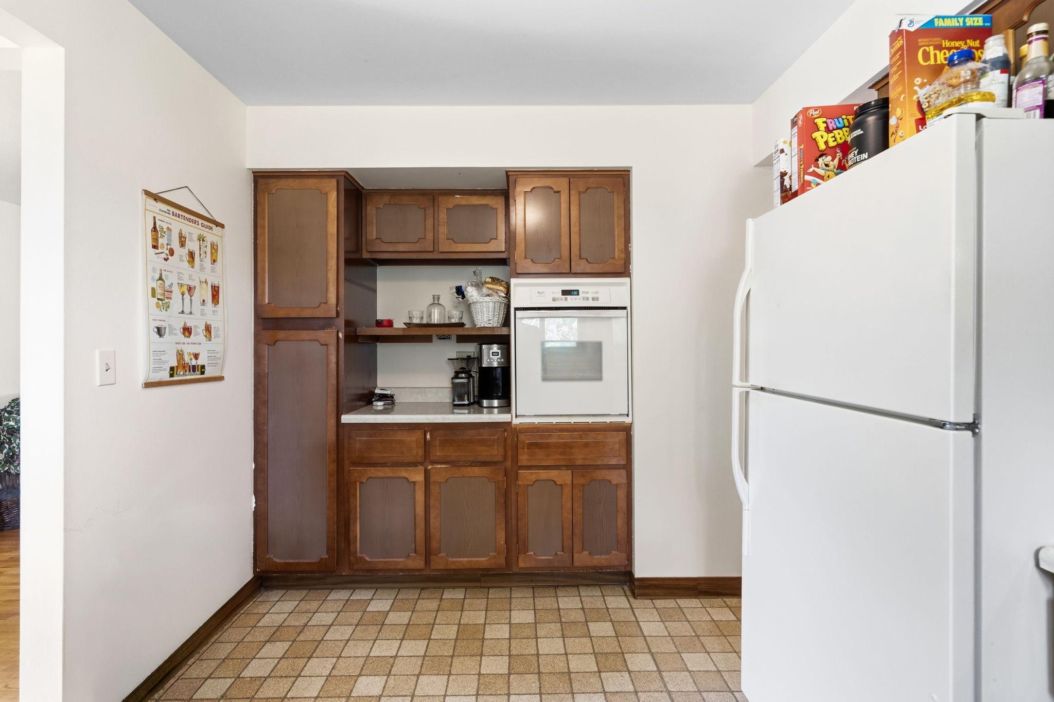 View of Residential at 2245 Beam Avenue, Maplewood MN 55109, Maplewood (25 of 46) - Mike Wilen | Minnesota Team Real Estate